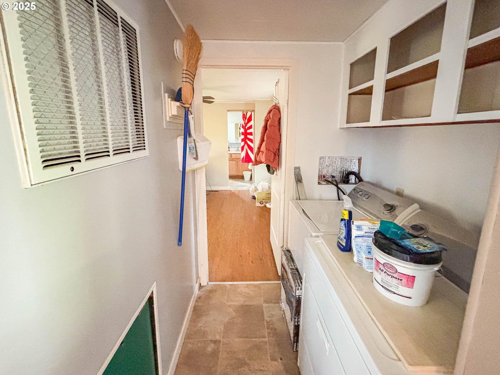 1113 NW PLATEAU DR