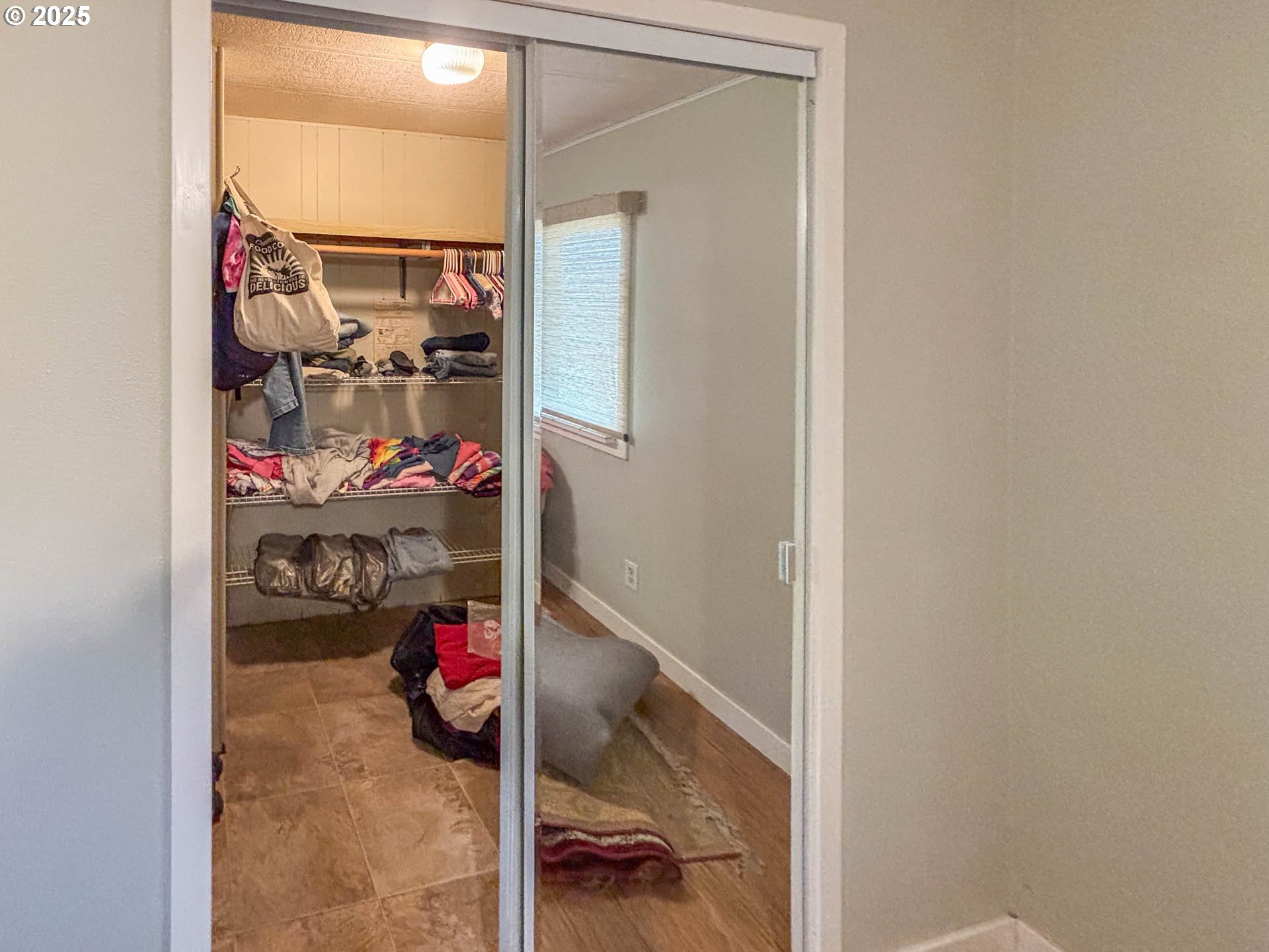 1113 NW PLATEAU DR