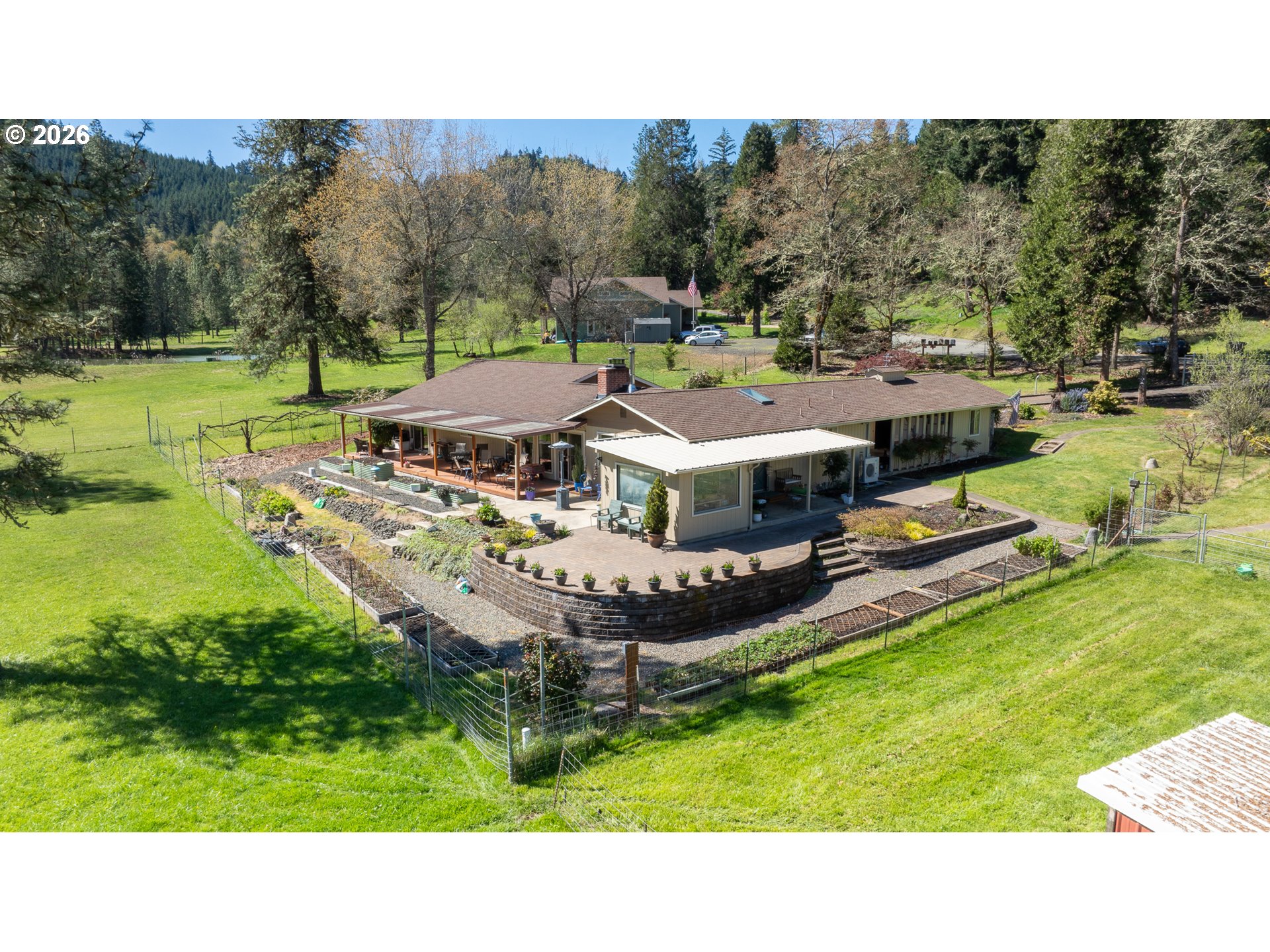 1868 LARSON RD