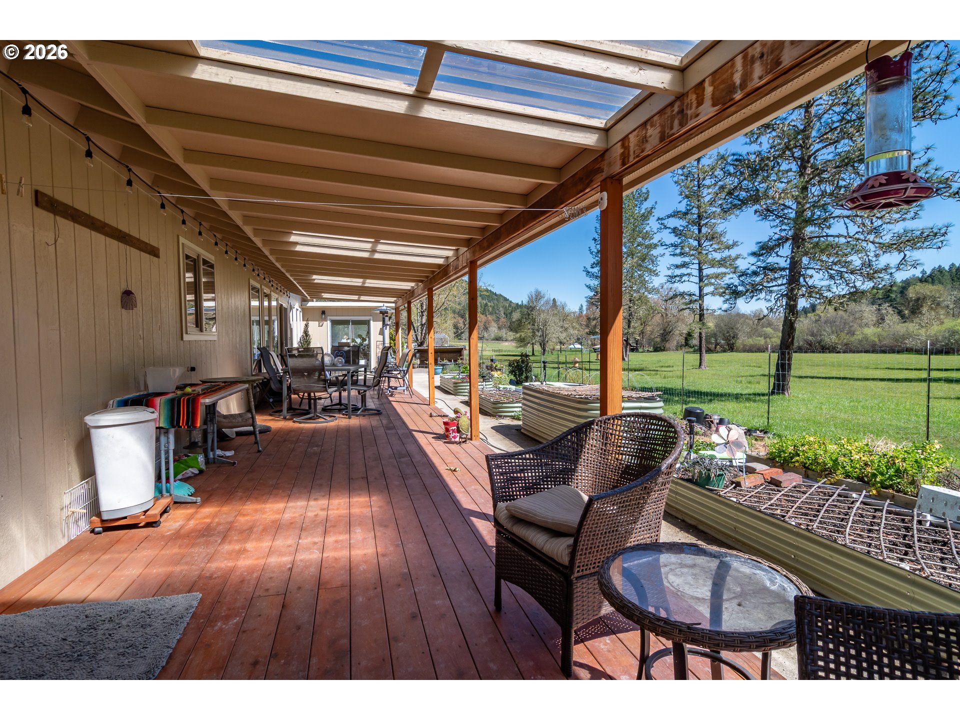 1868 LARSON RD