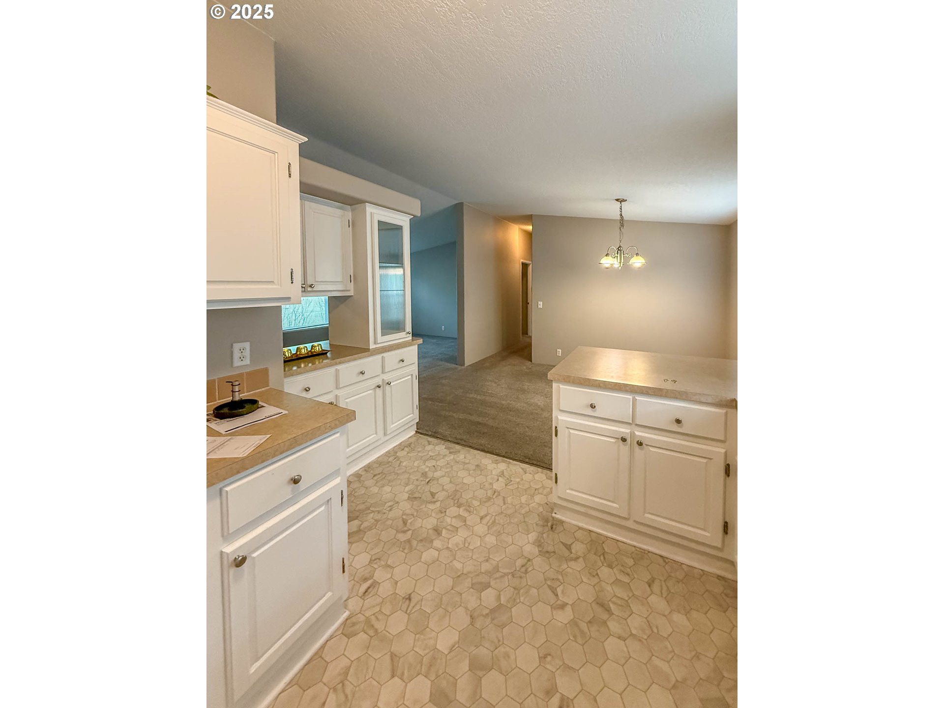 166 GREEN VISTA LN