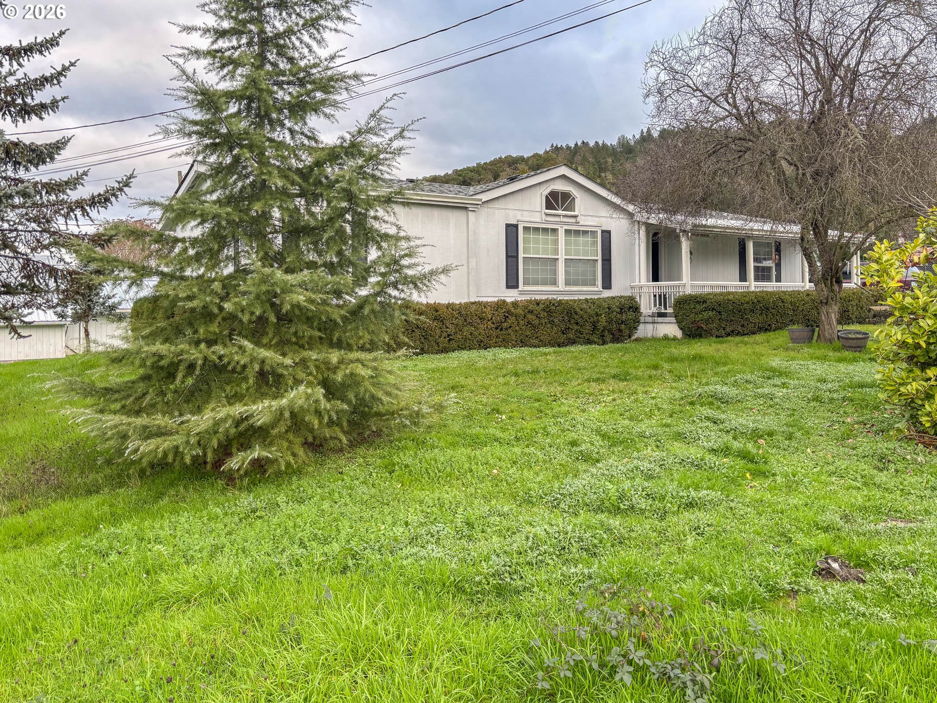125 ROSE AVE