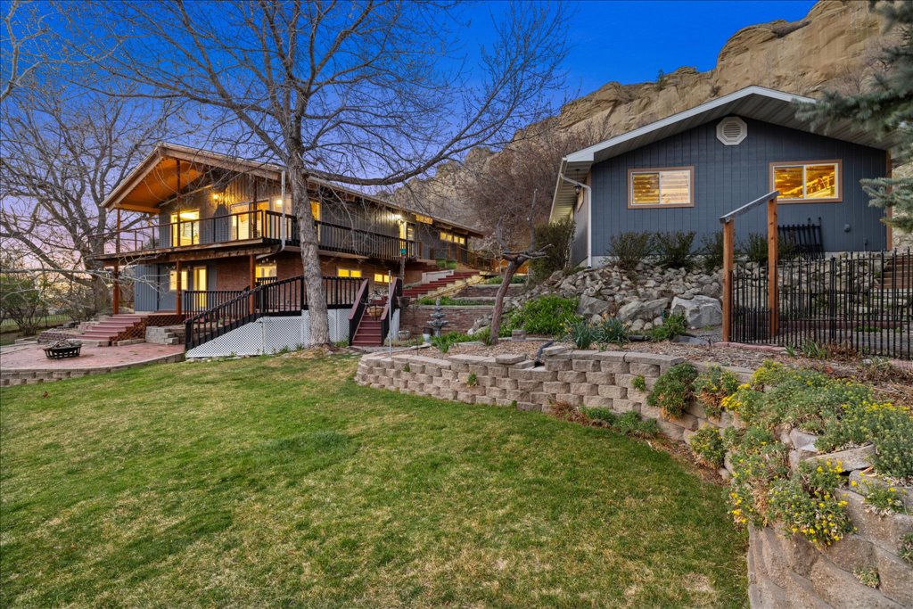 194 Mountain View Boulevard