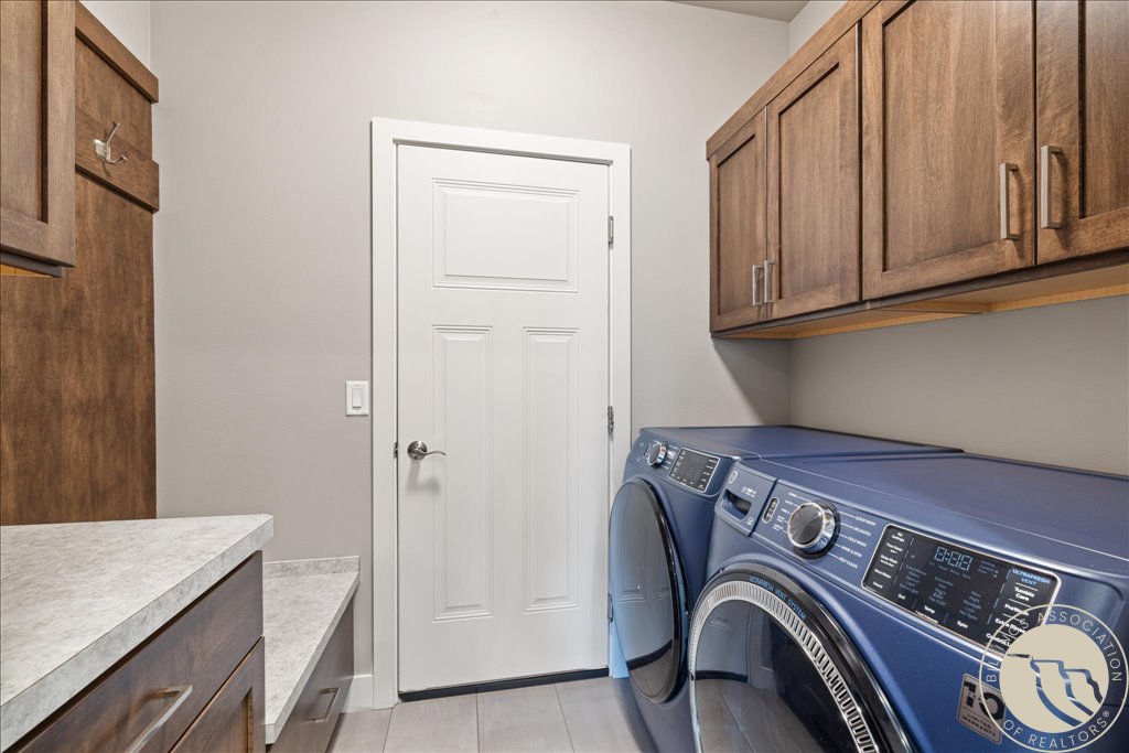 2522 Blue Mountain Trail