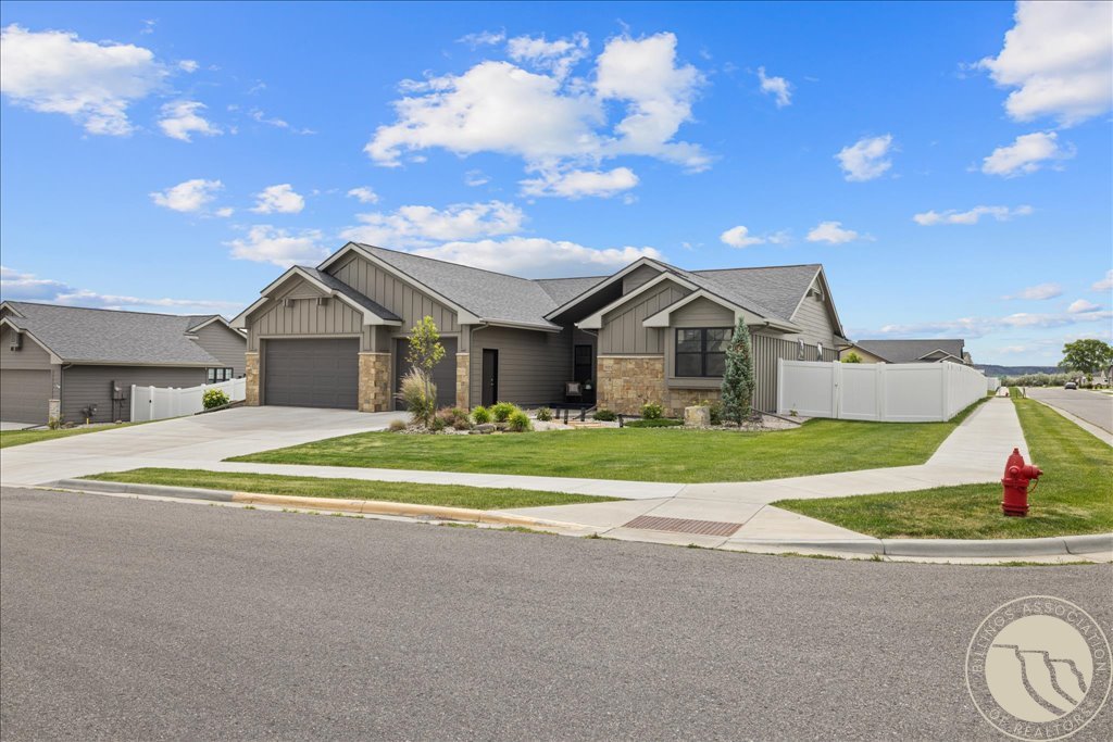 2522 Blue Mountain Trail