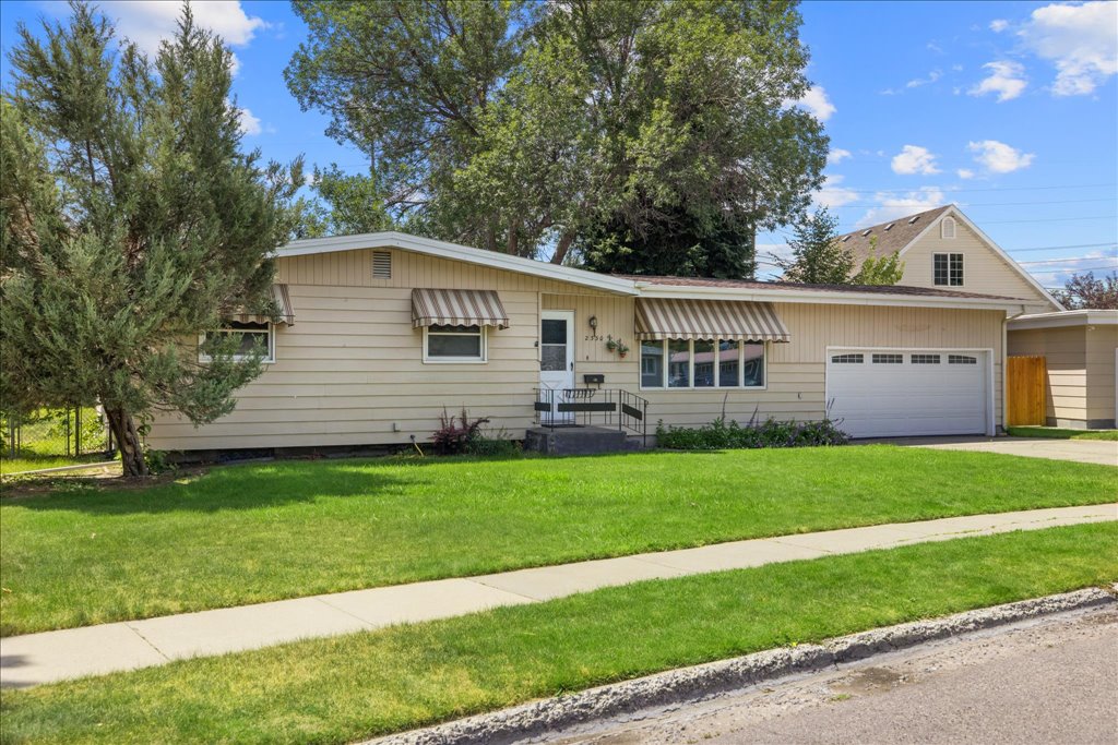 2330 Miles Avenue
