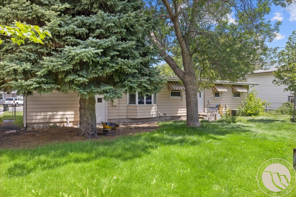 2330 Miles Avenue