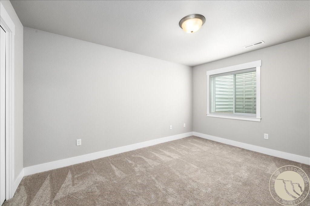 1809 Annas Garden Ln