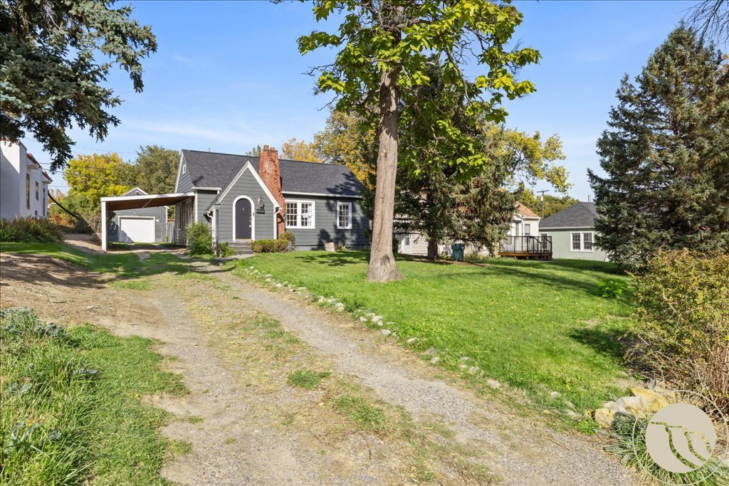 627 Alderson Ave