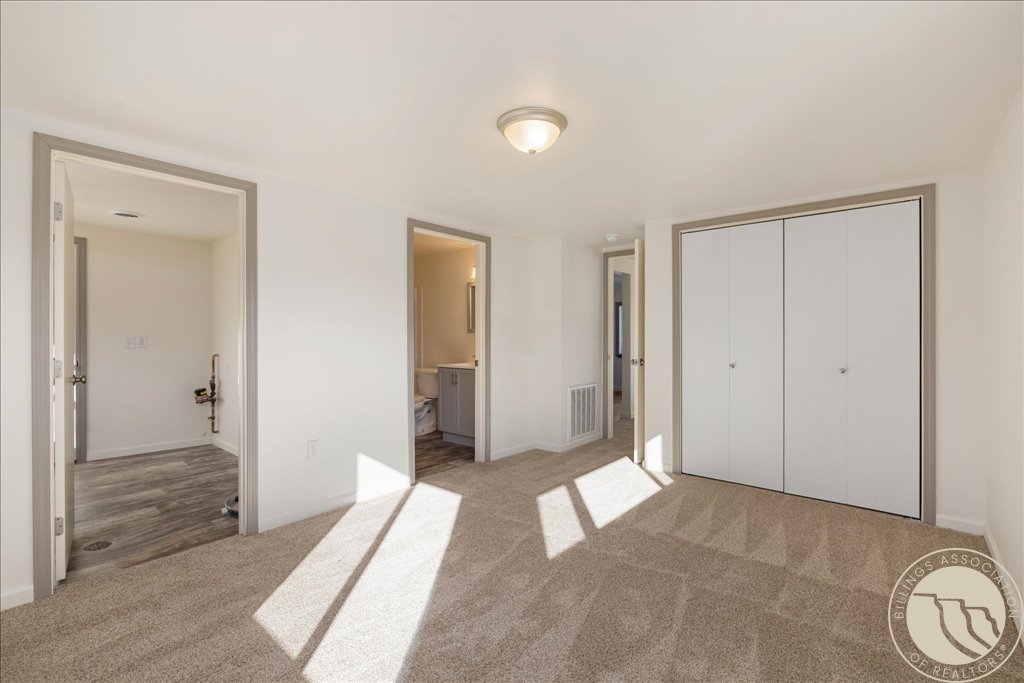 1420 7th Street W