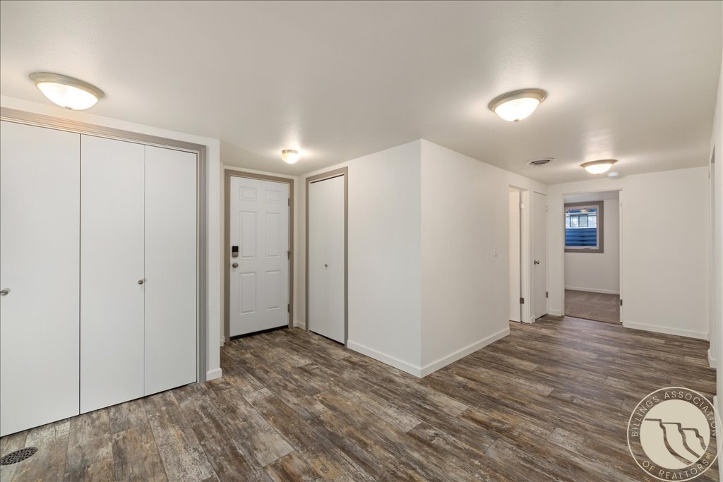 1420 7th Street W