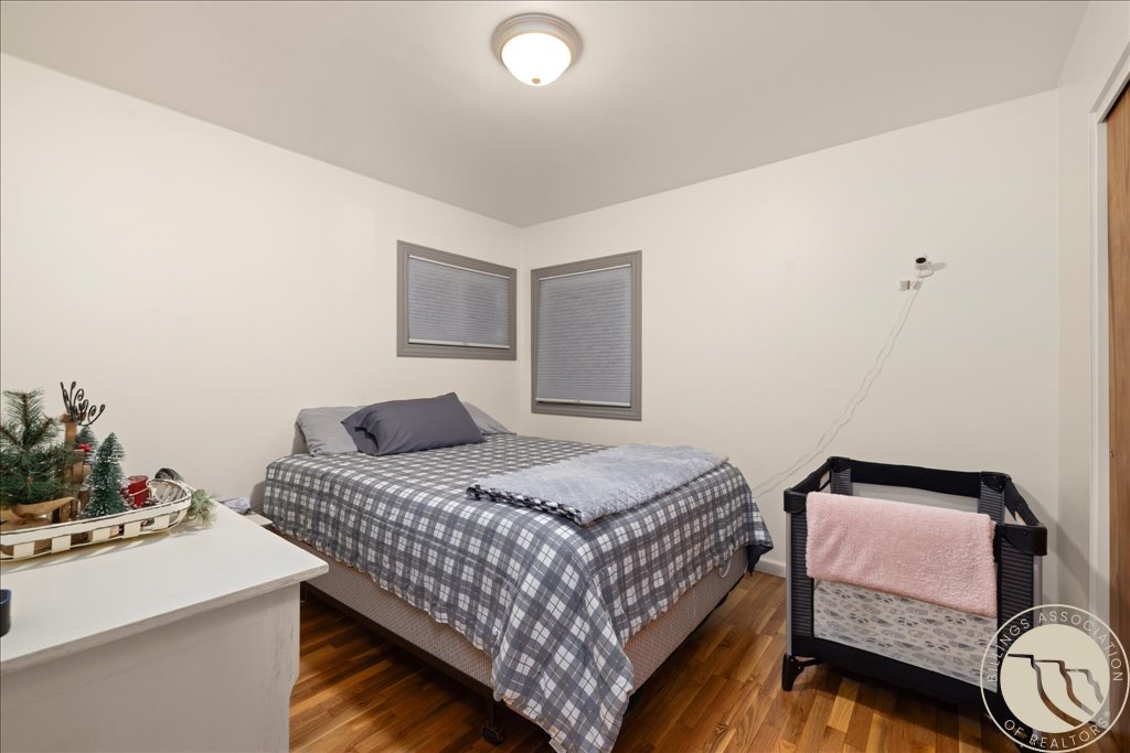 1420 7th Street W