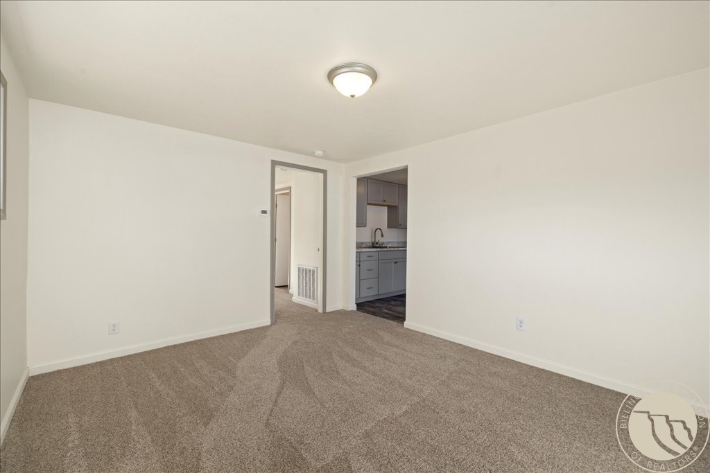 1420 7th Street W