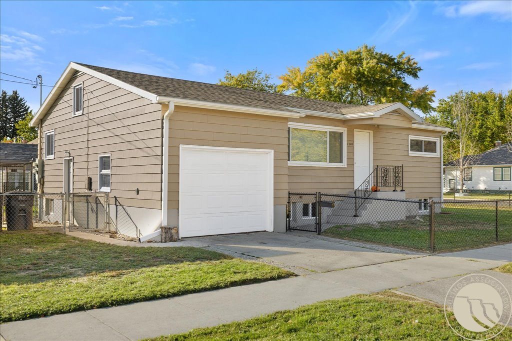 1420 7th Street W