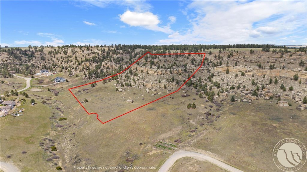 8925 Picnic Rock Trail
