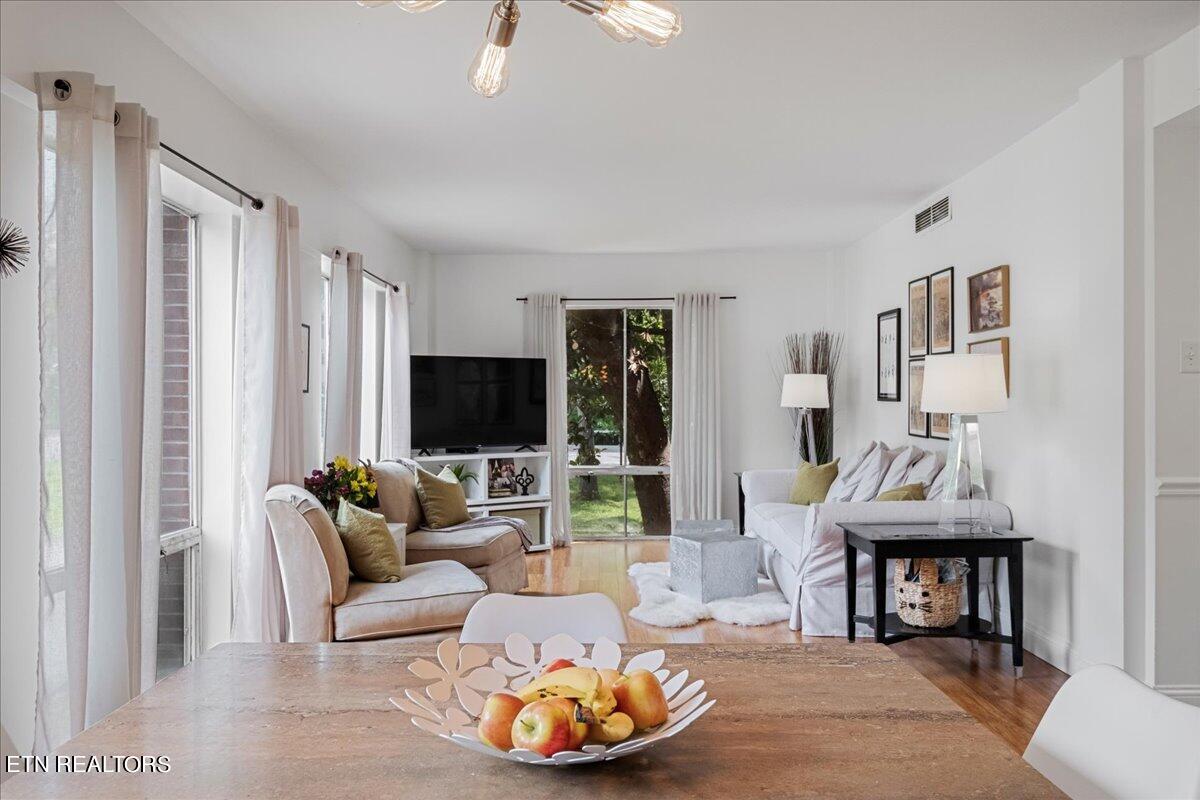 1400 Kenesaw Ave, 11K