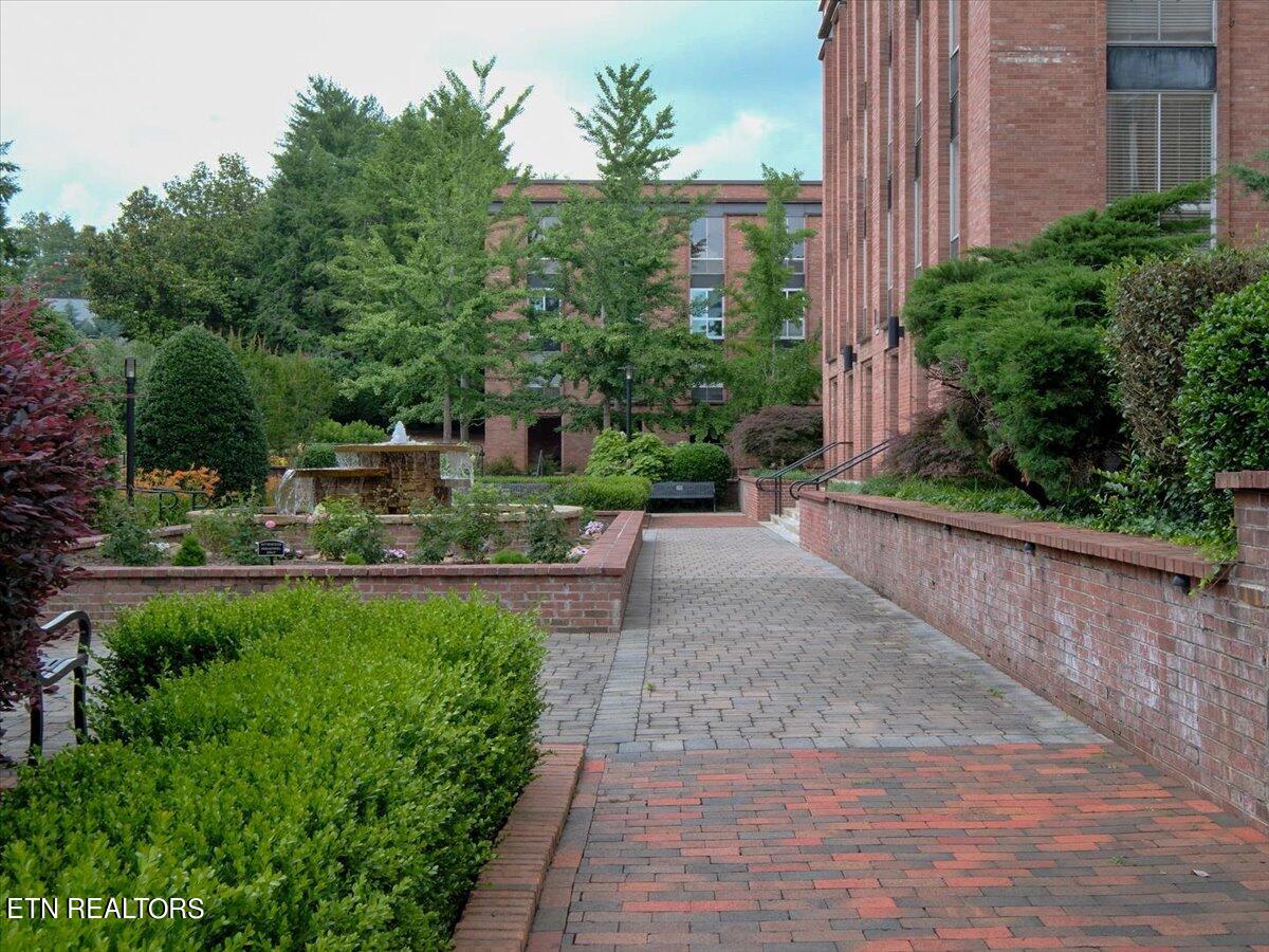 1400 Kenesaw Ave, 11K