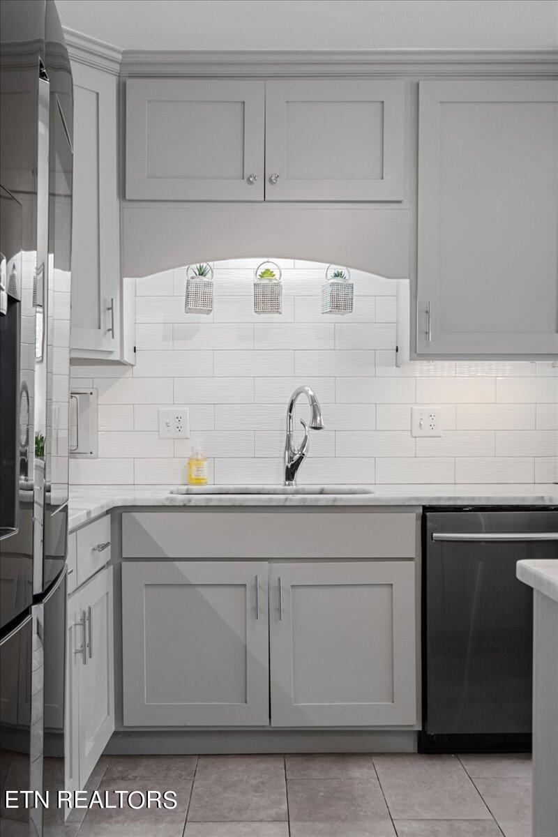 1400 Kenesaw Ave, 11K