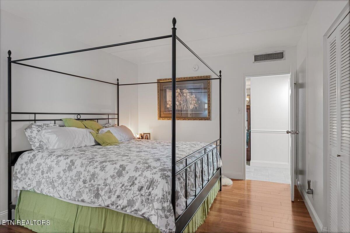 1400 Kenesaw Ave, 11K