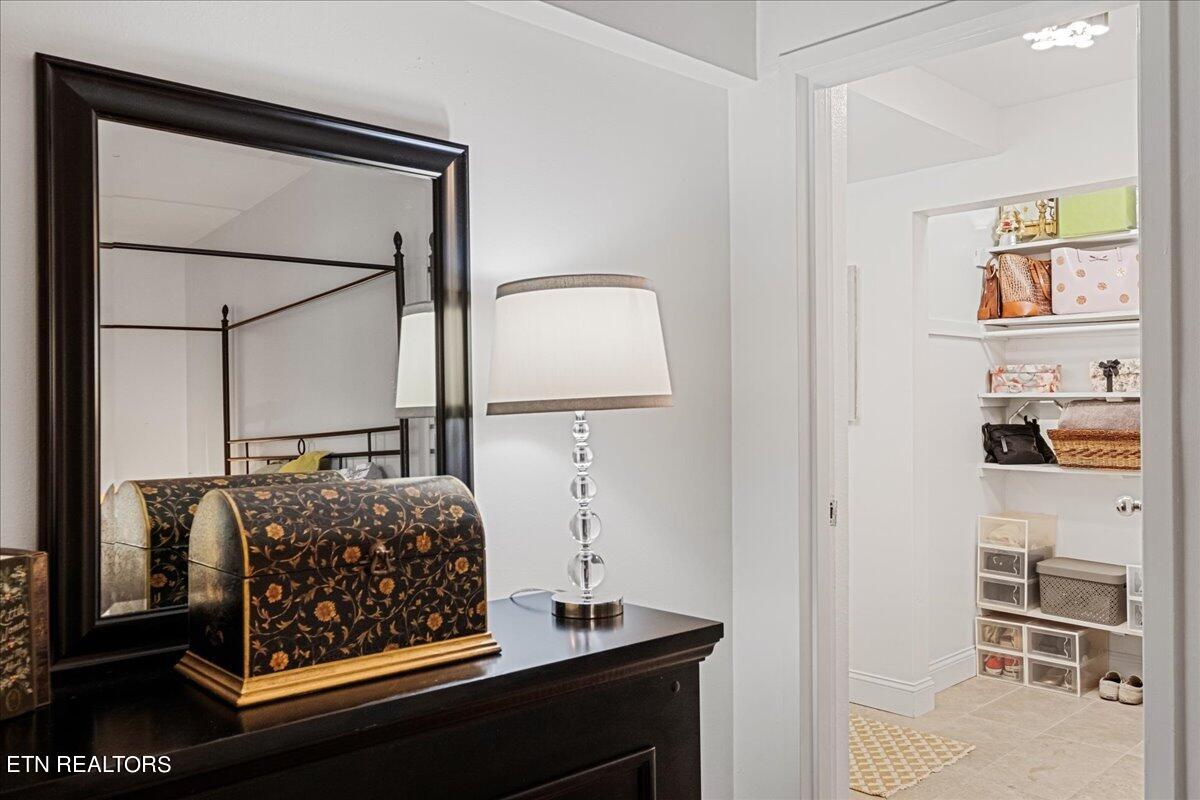 1400 Kenesaw Ave, 11K