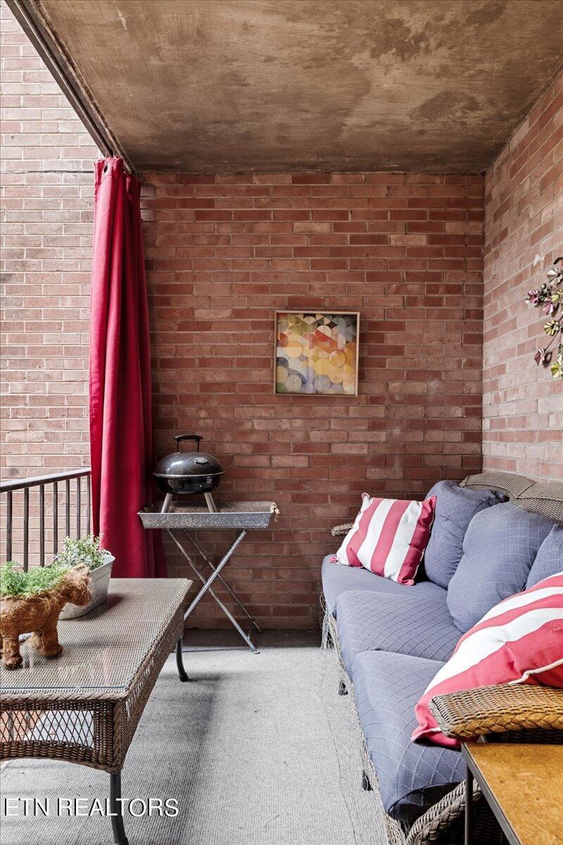 1400 Kenesaw Ave, 11K