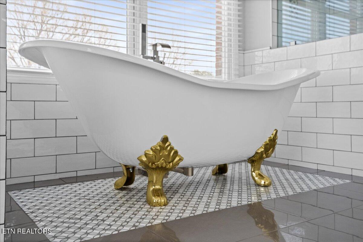 3962 Logans Landing Circle