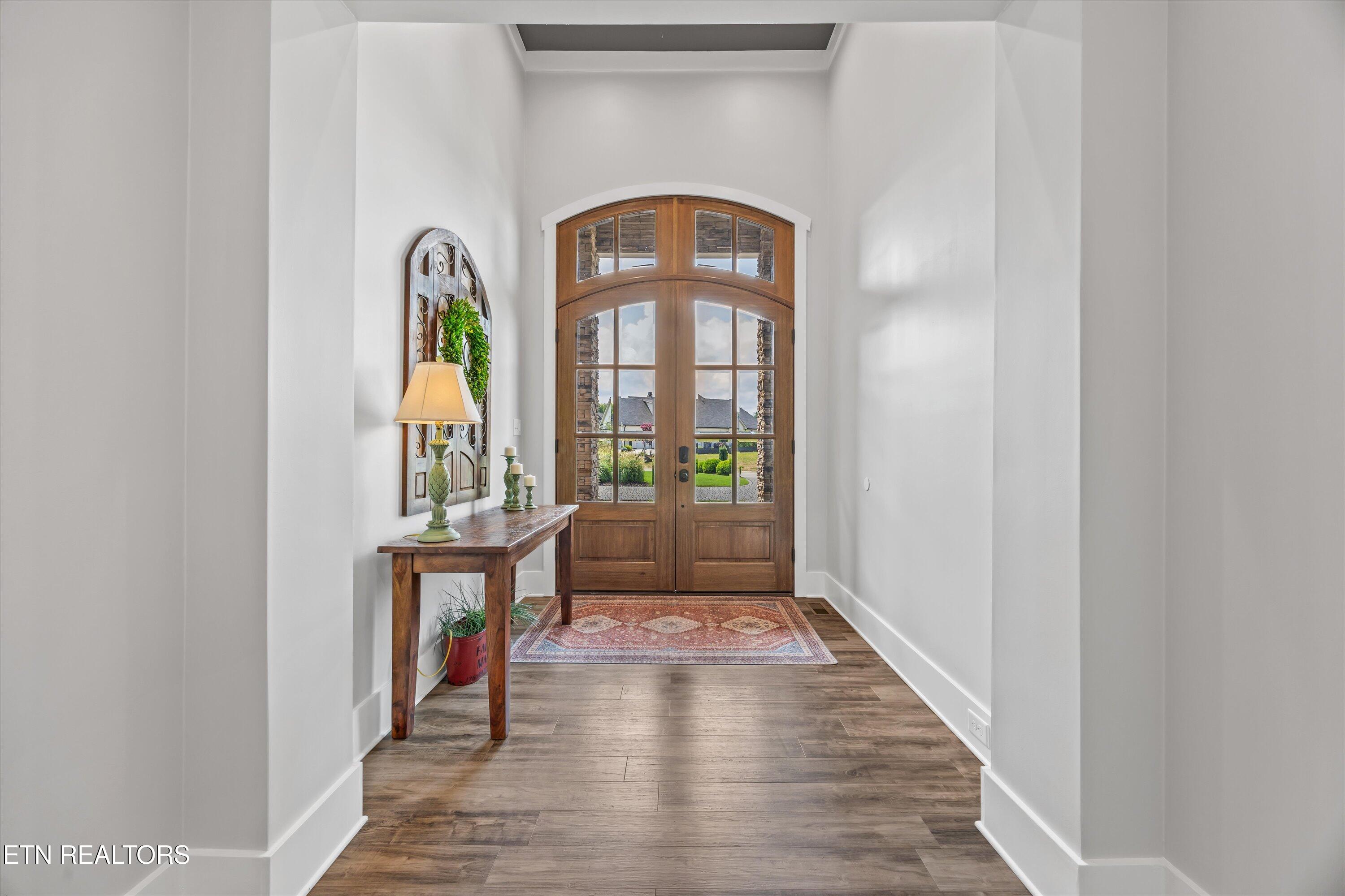 3738 Edgewater Way