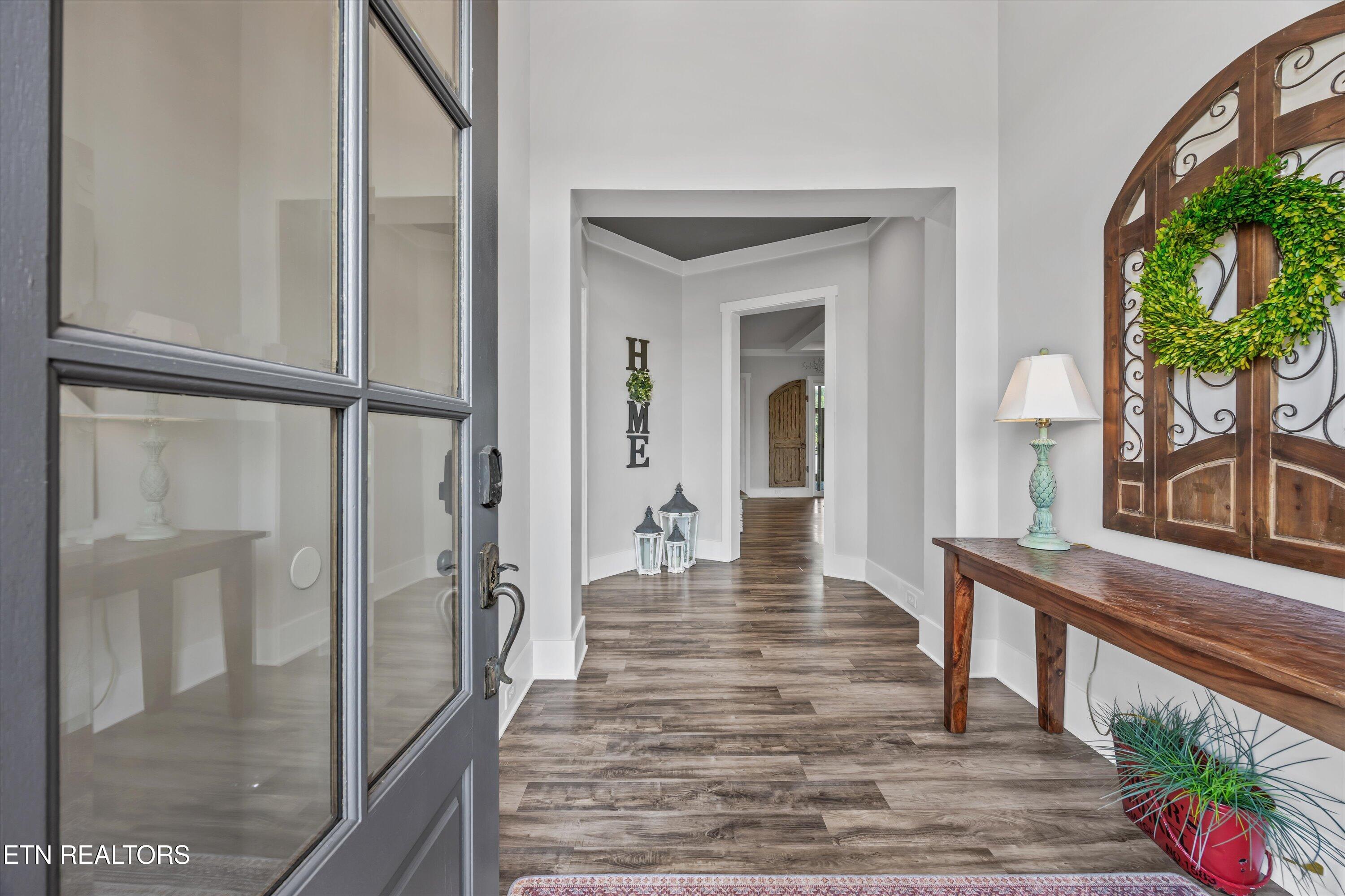 3738 Edgewater Way