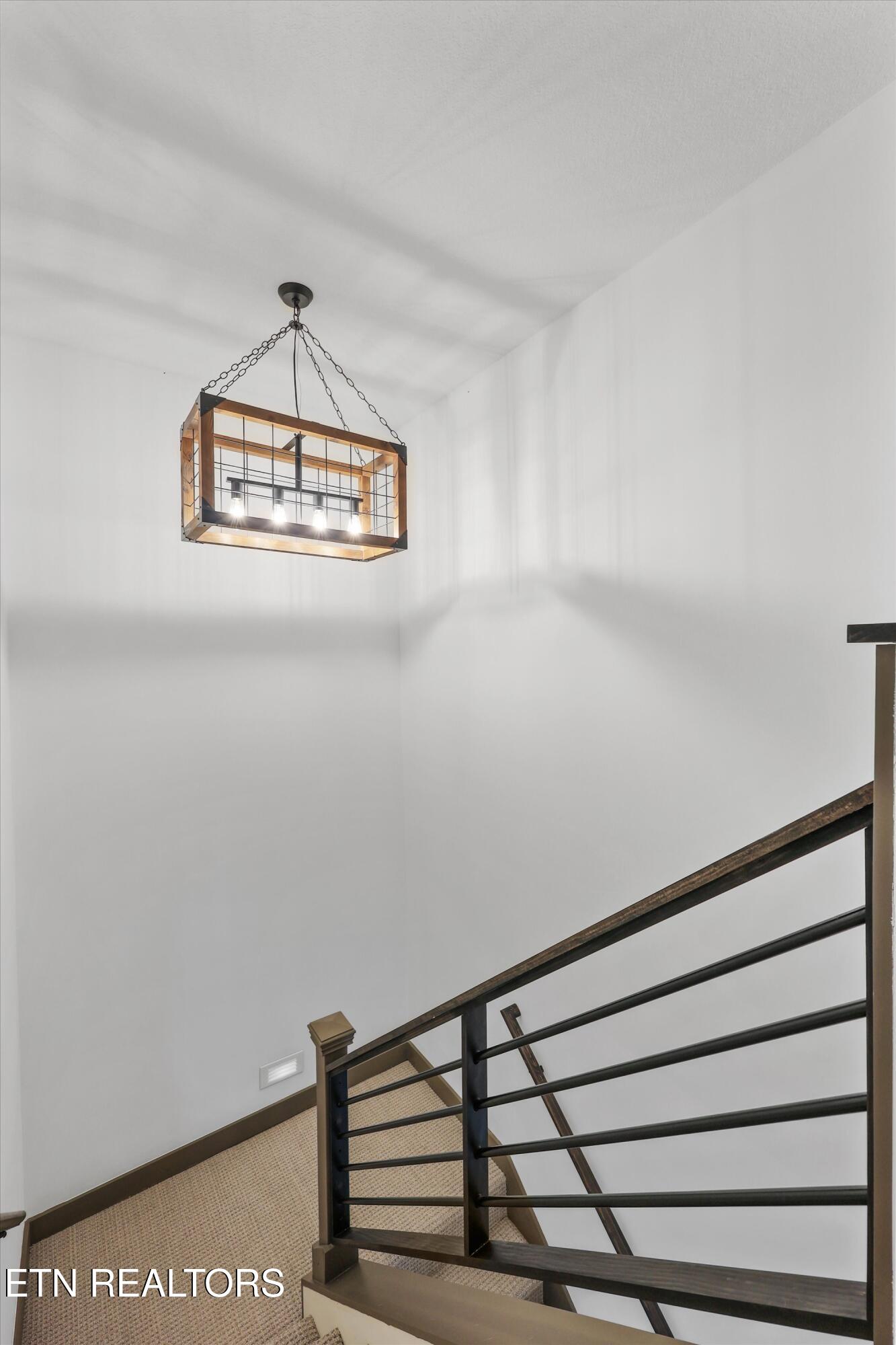 9187 Old Maynardville Pike