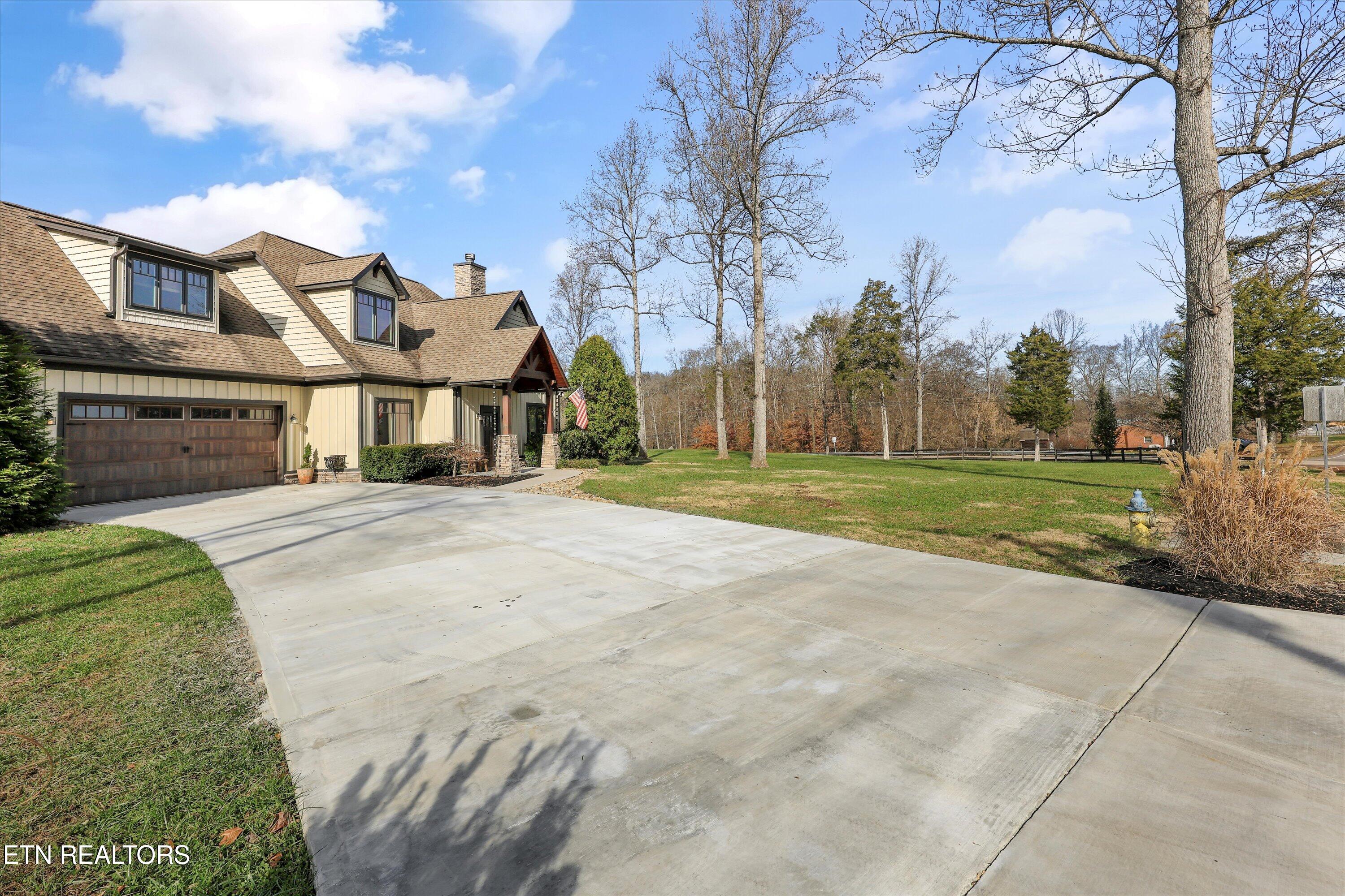 9187 Old Maynardville Pike