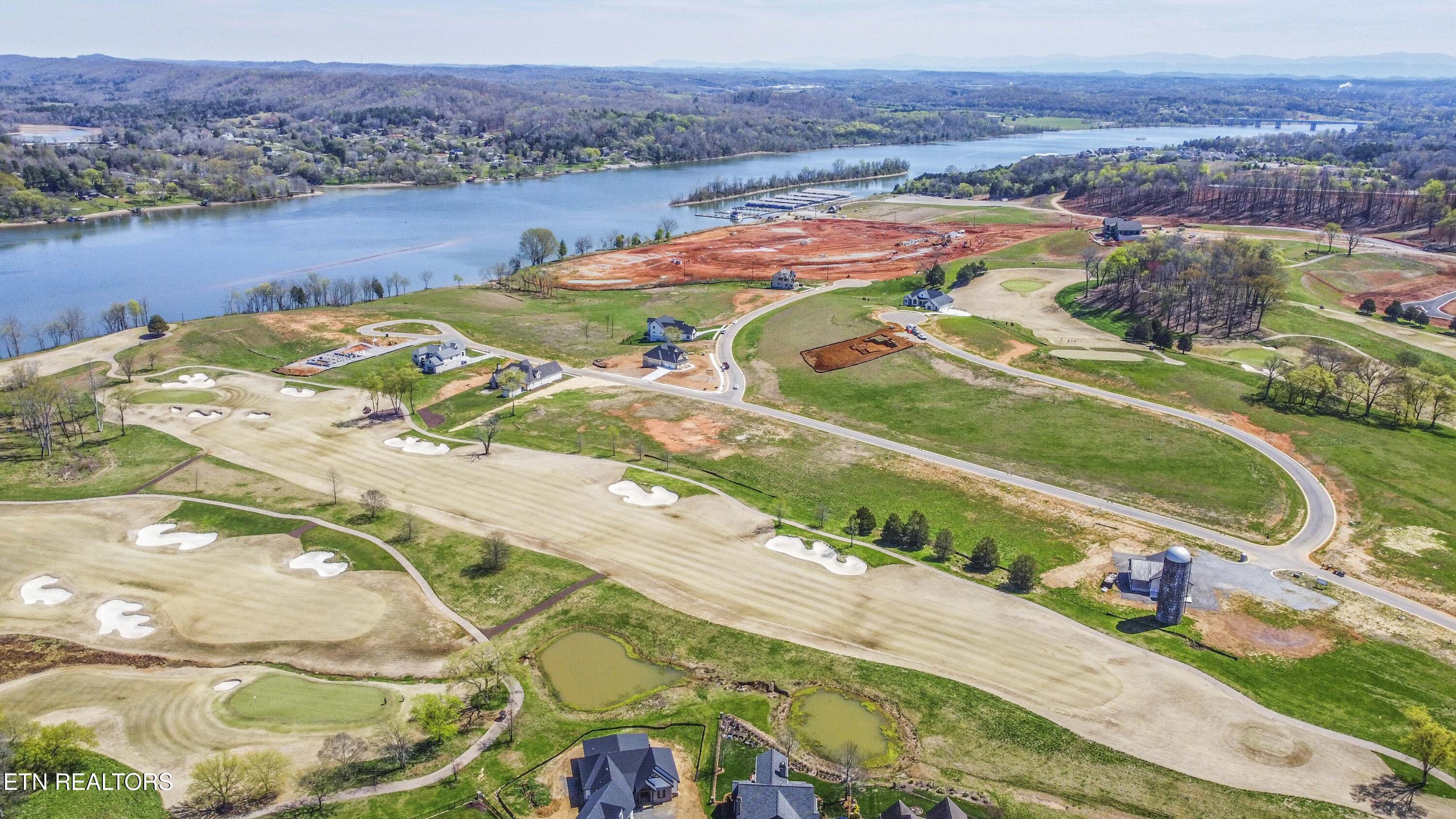 687 River Bank Tr