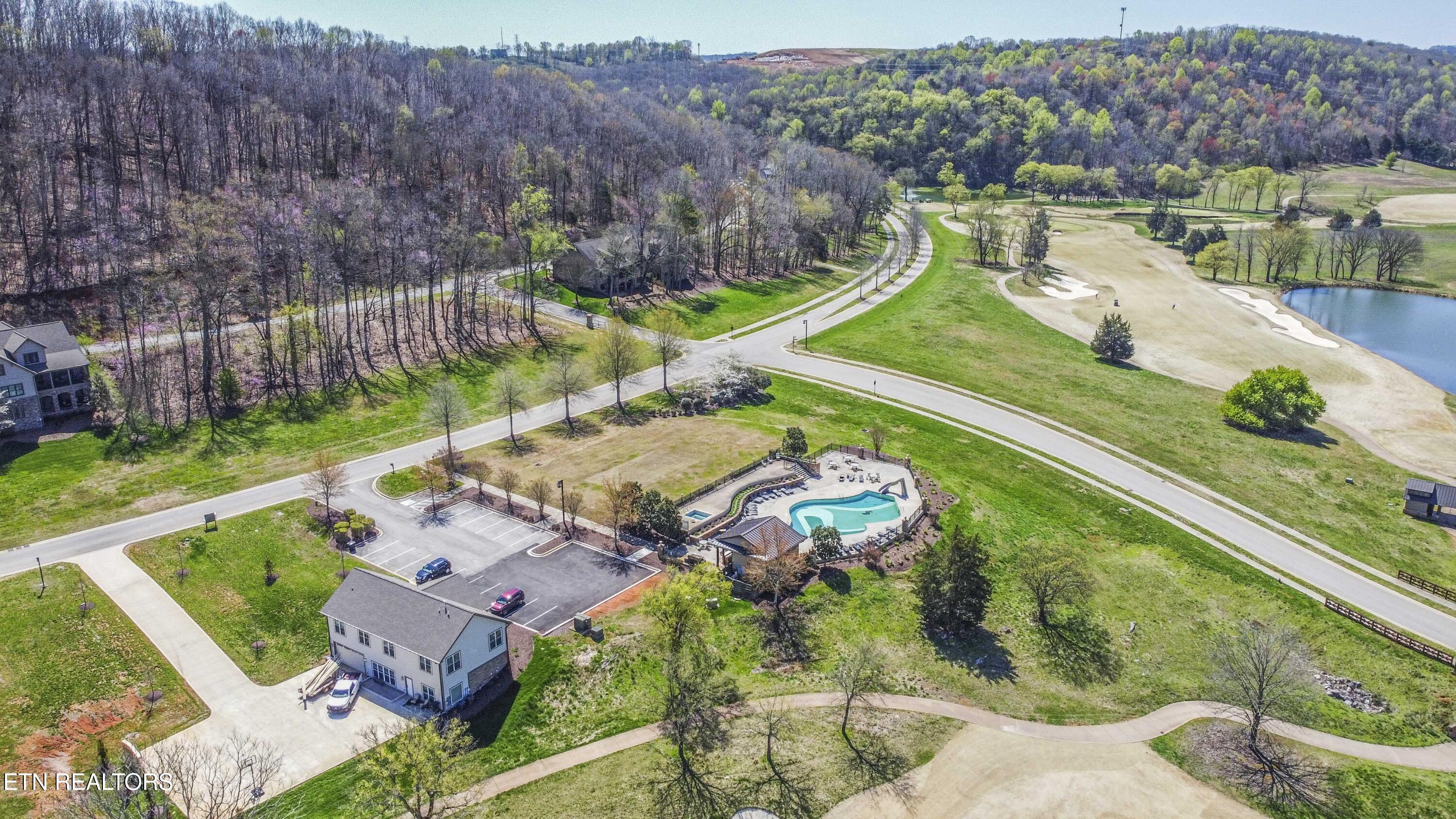 687 River Bank Tr
