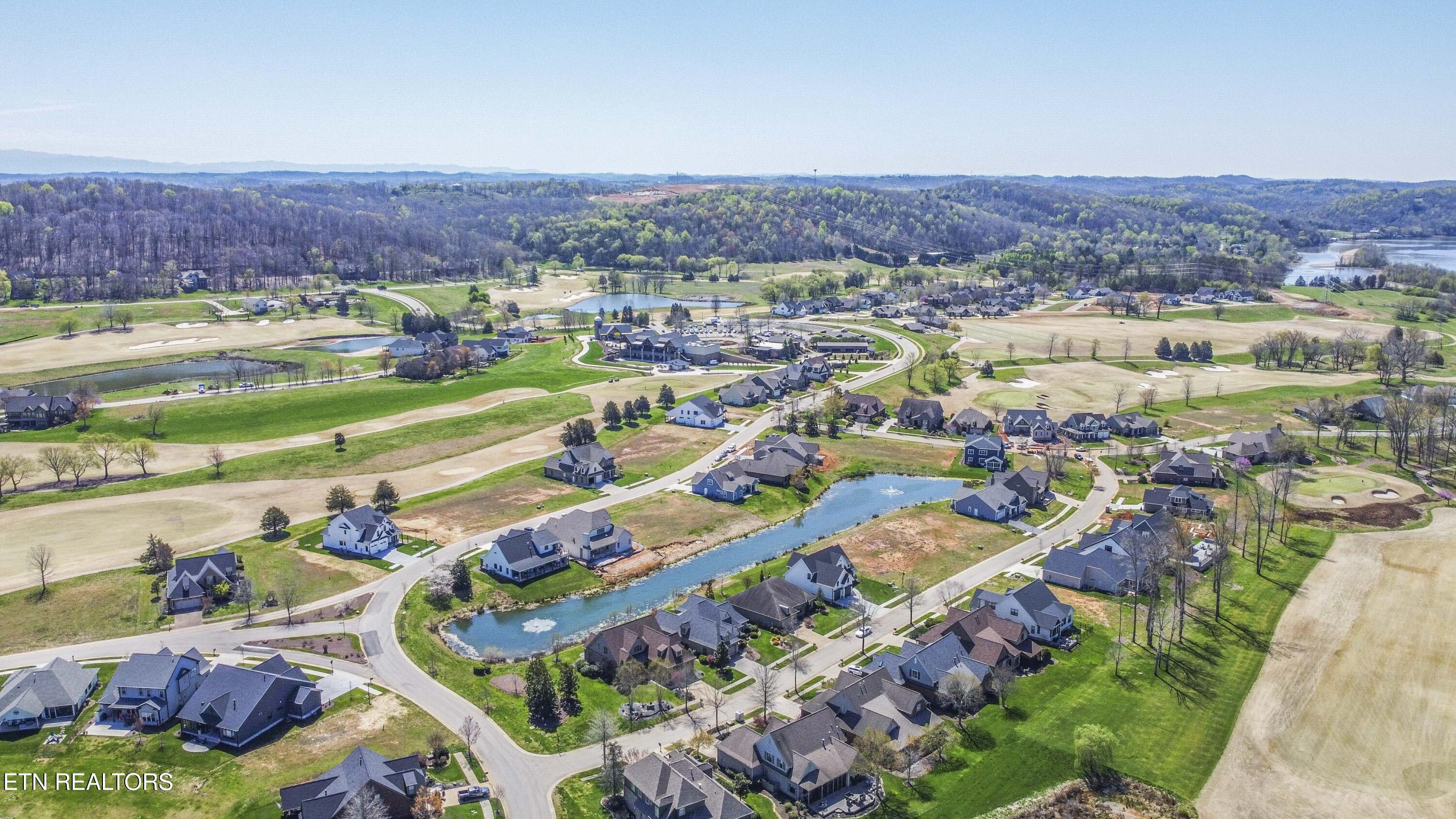 687 River Bank Tr