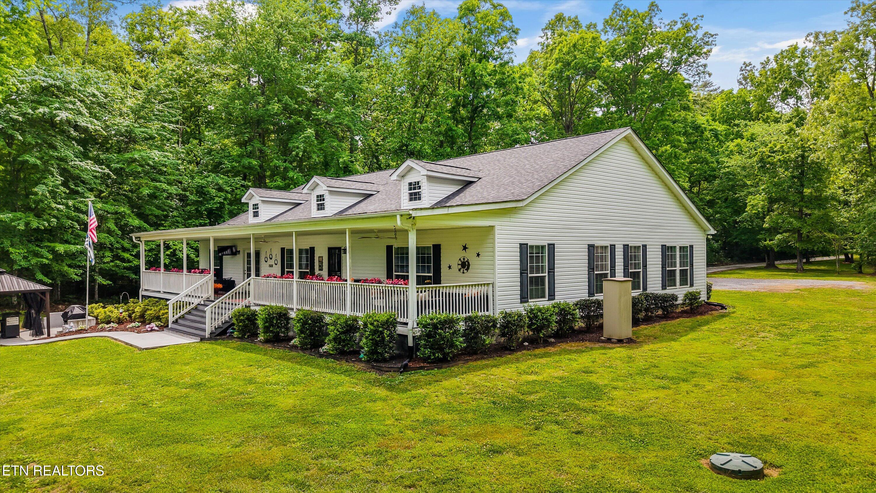 598 Huff Bend Lane