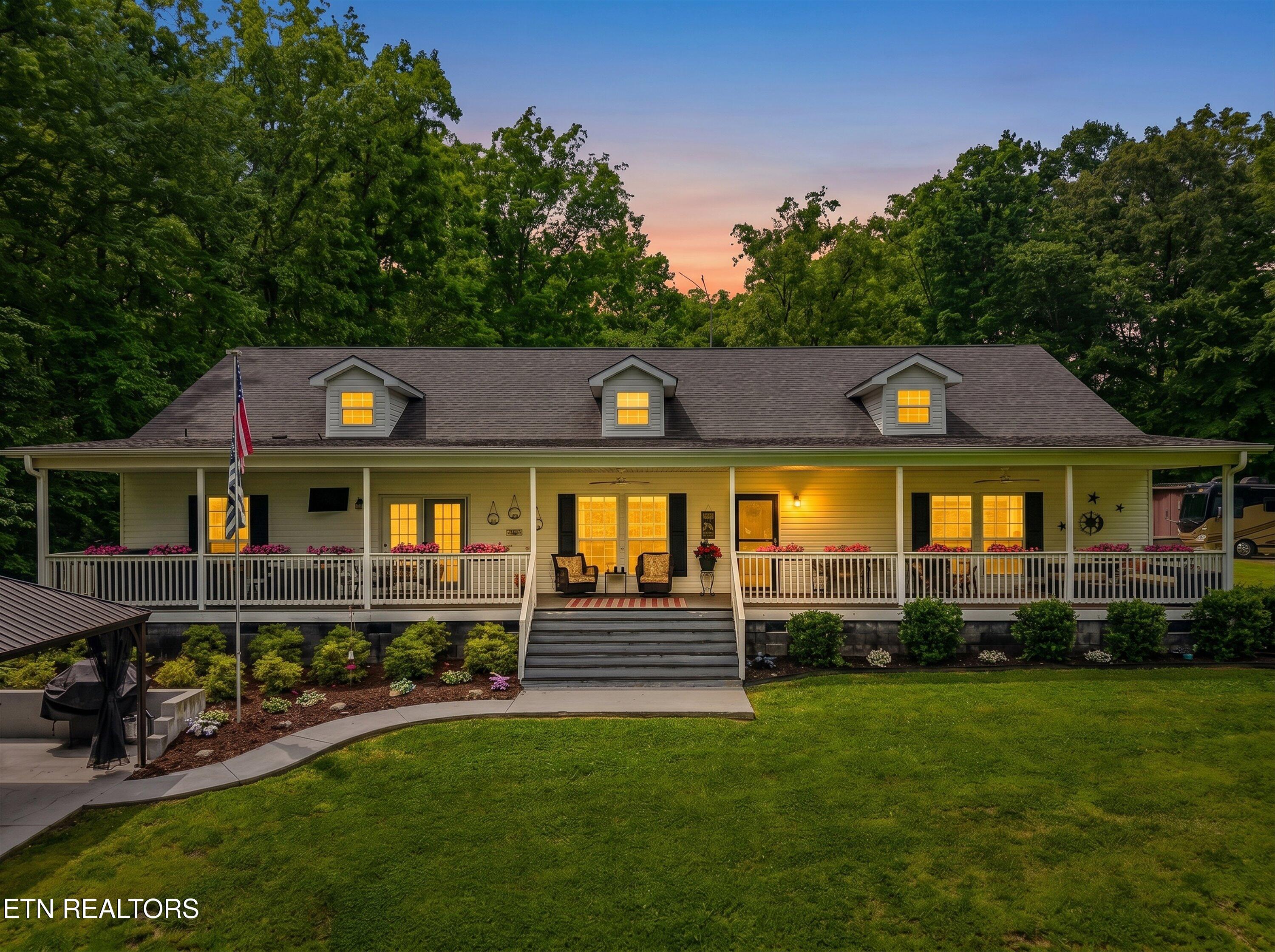 598 Huff Bend Lane