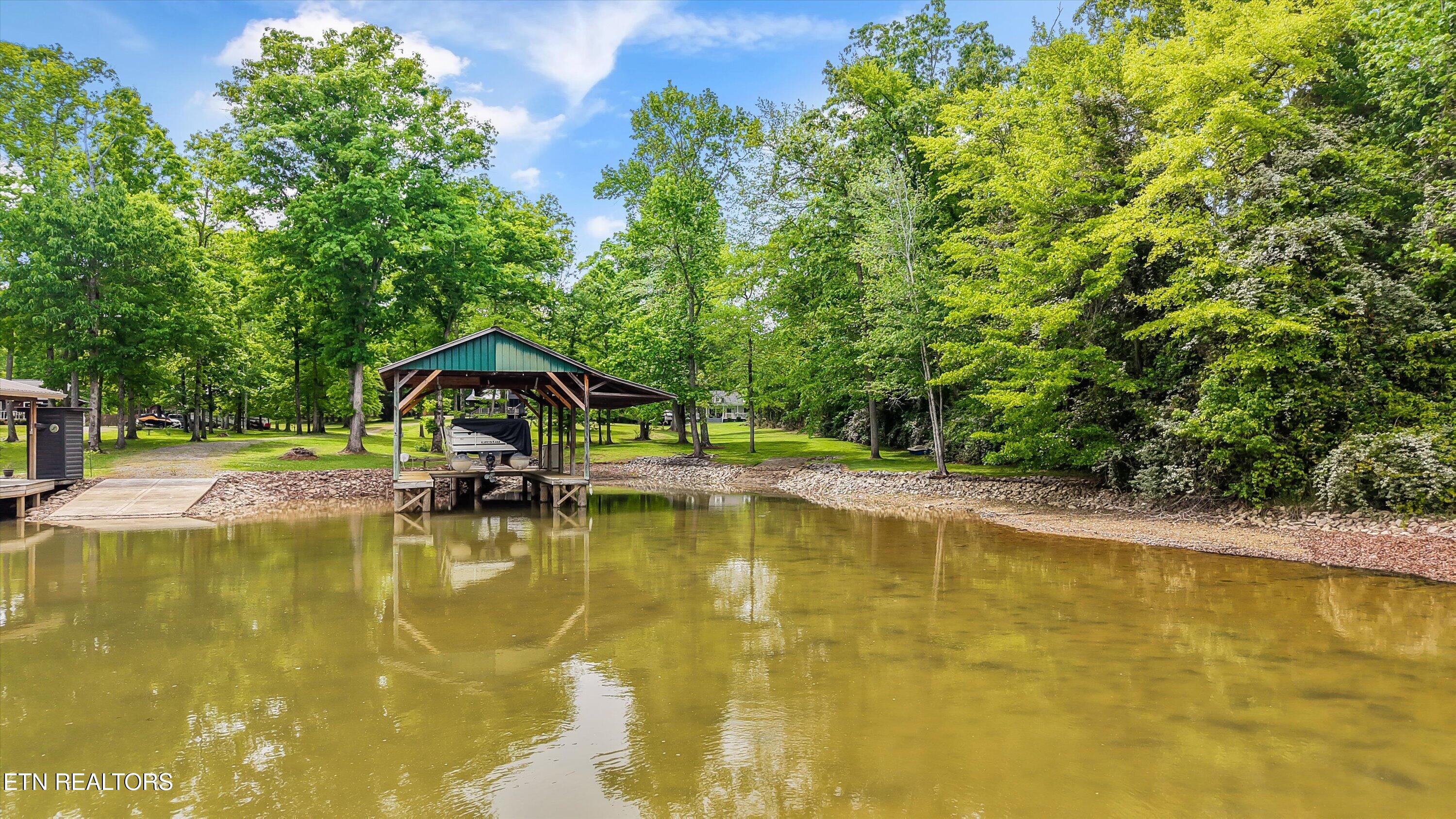 598 Huff Bend Lane