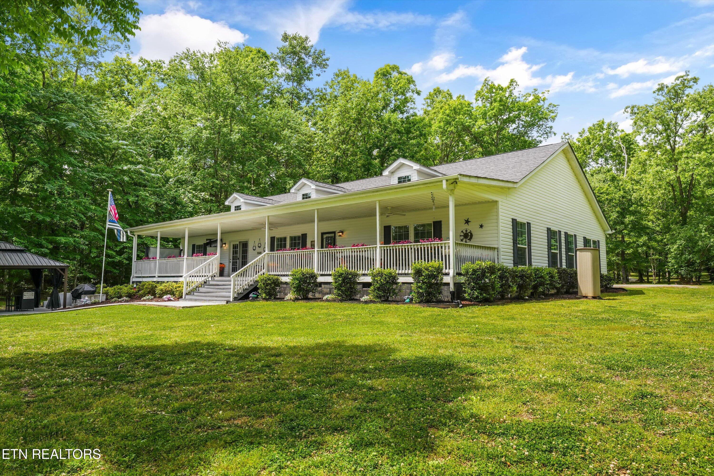 598 Huff Bend Lane