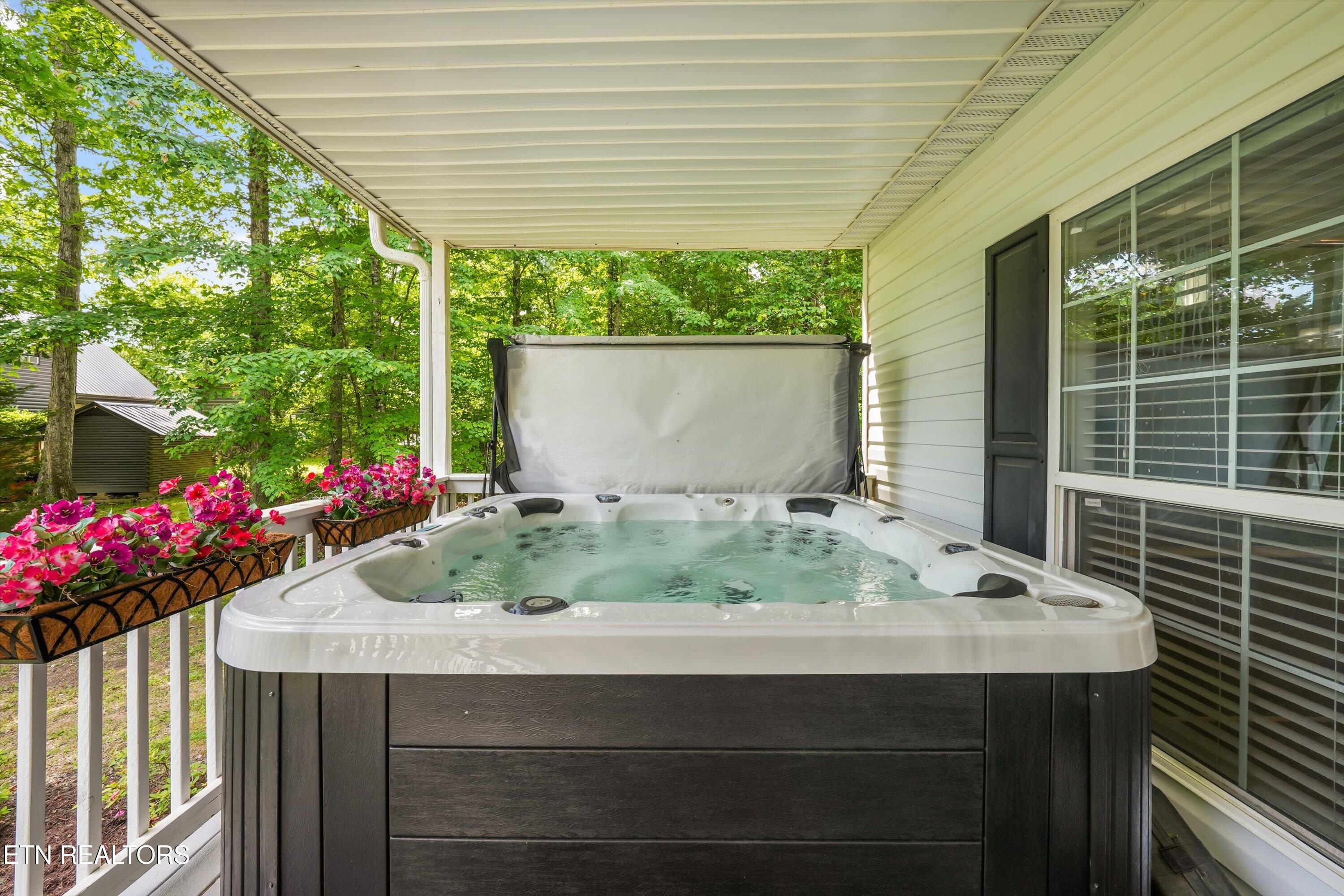 598 Huff Bend Lane