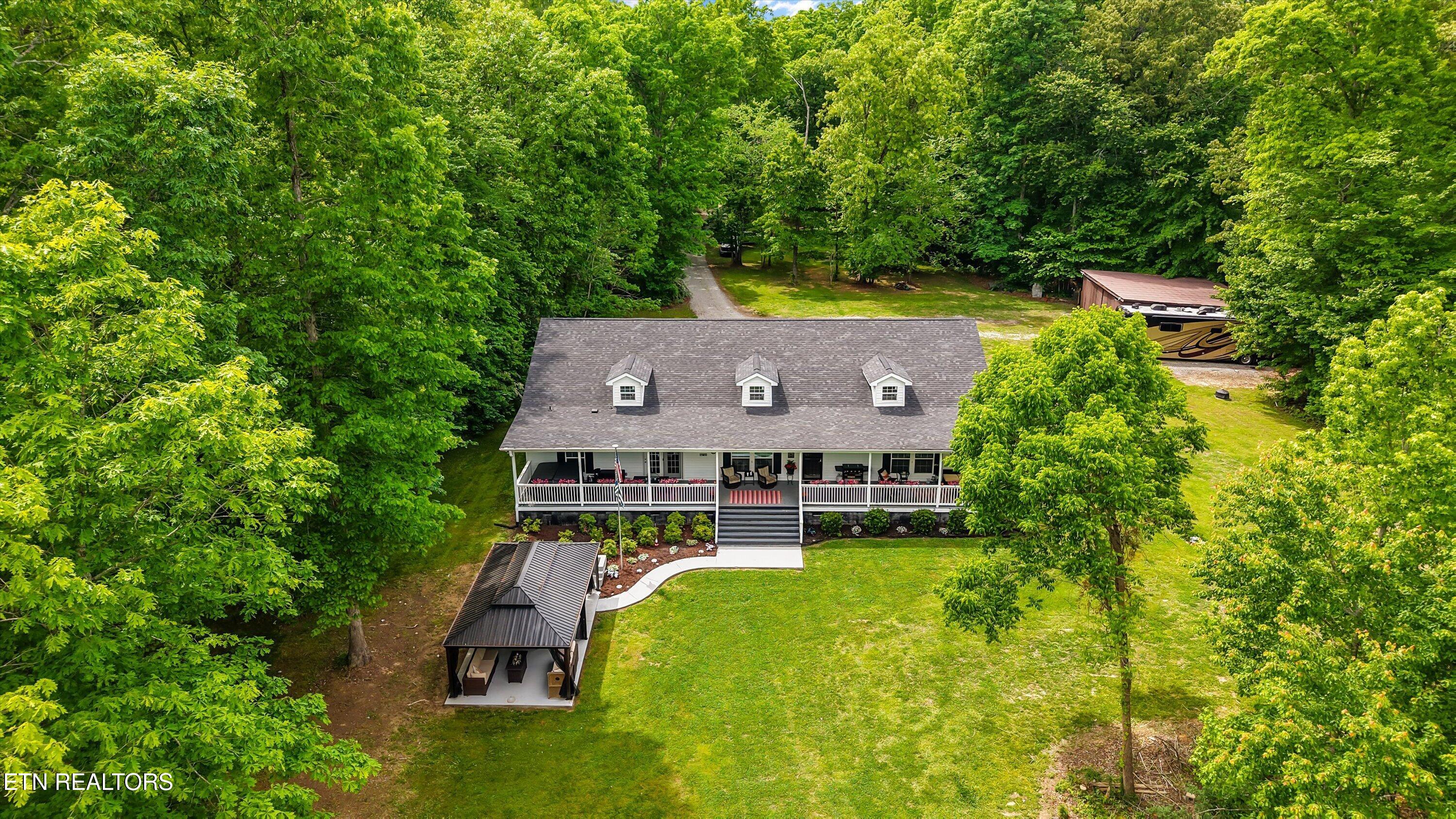 598 Huff Bend Lane