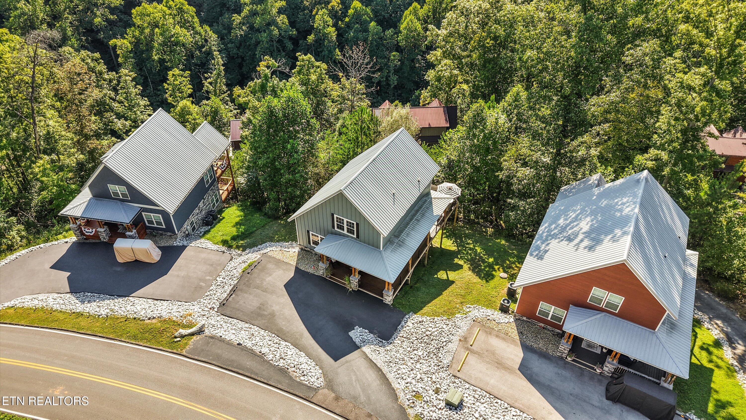 1700 Ridge Rd