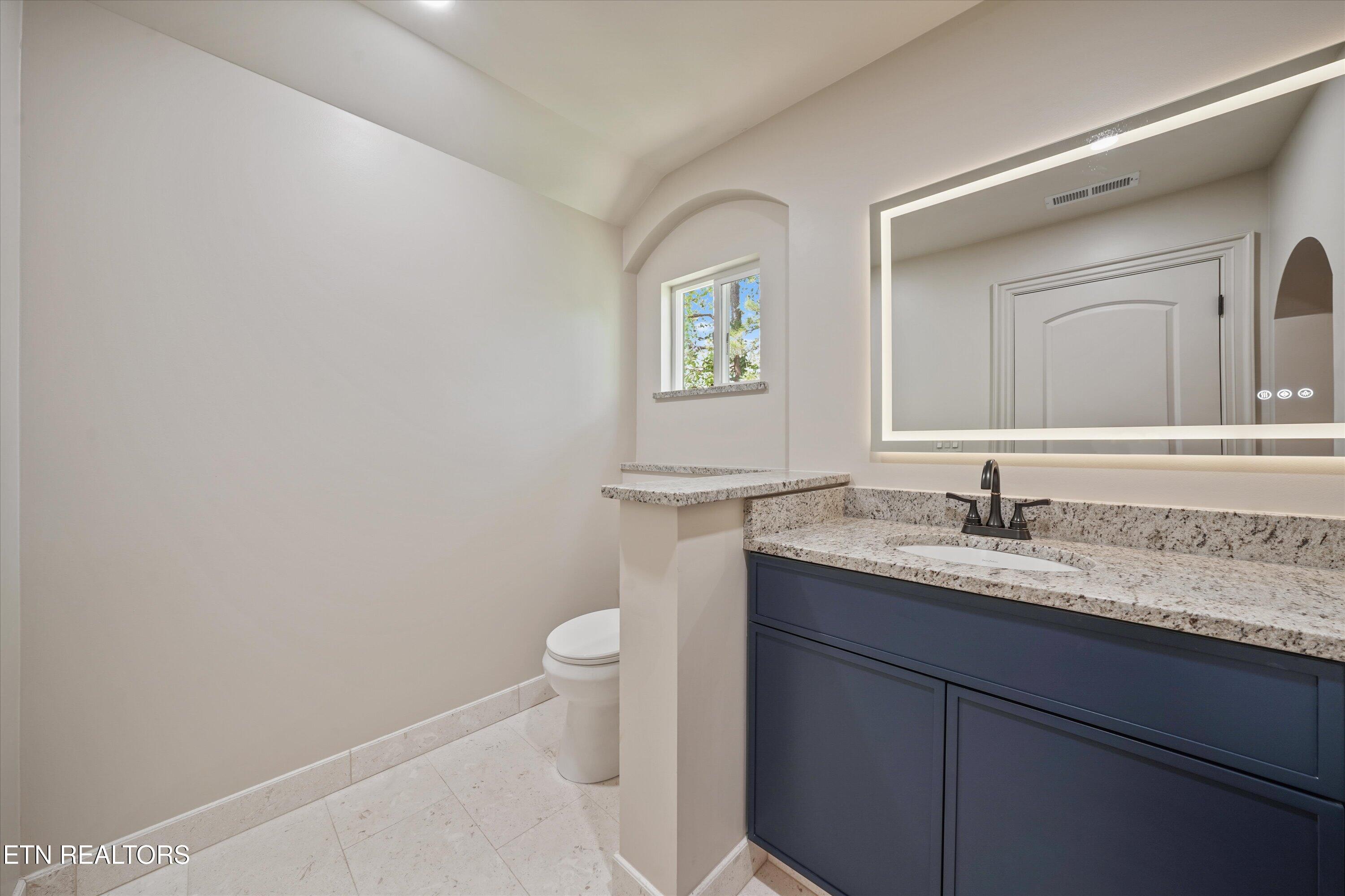 4717 Colonial Harbor Drive