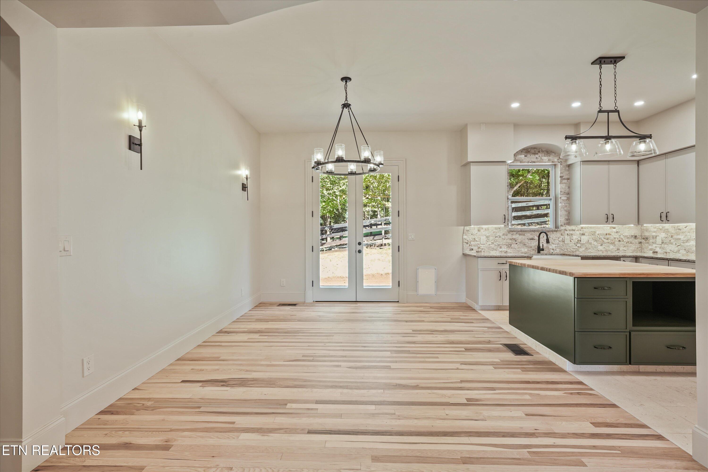 4717 Colonial Harbor Drive