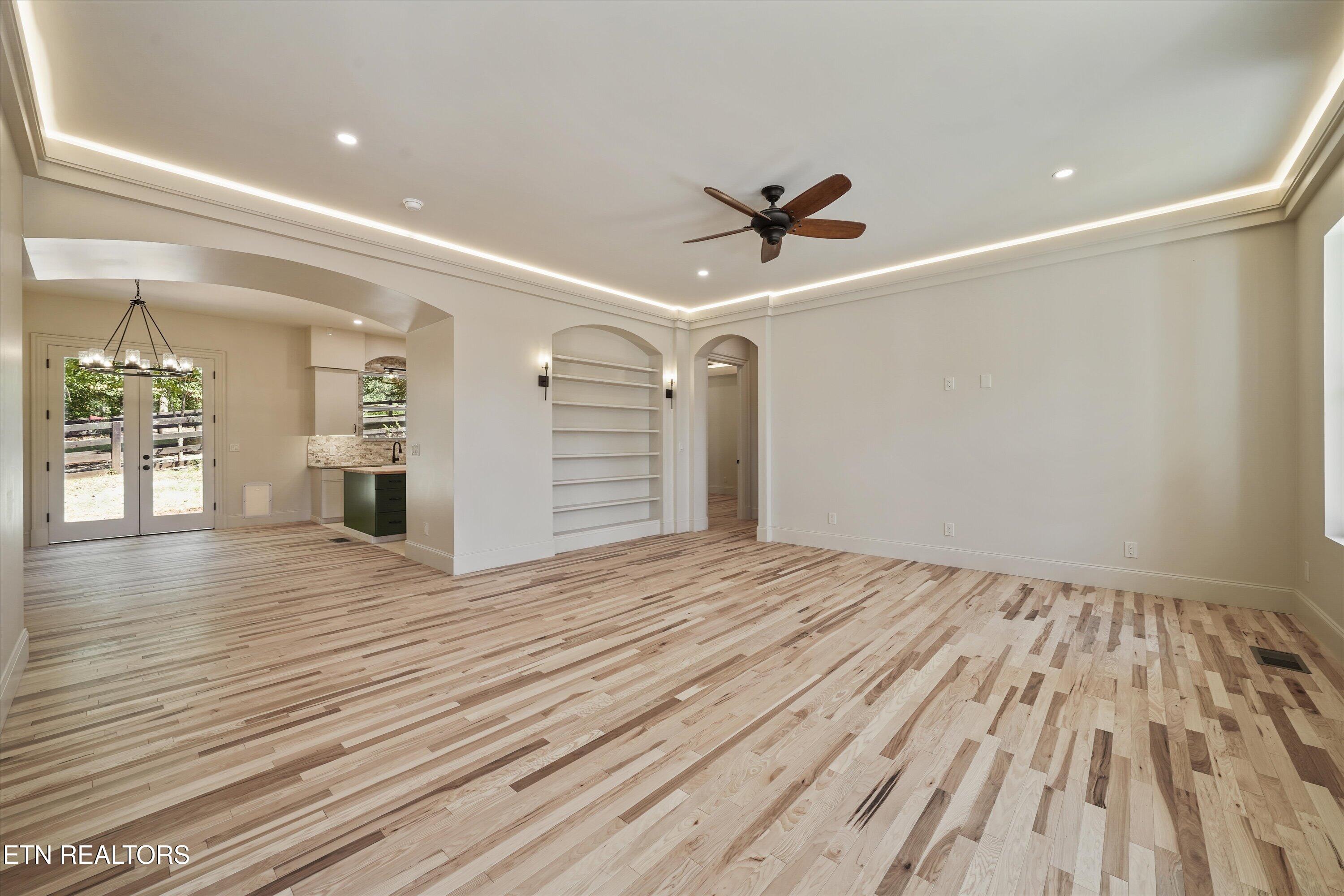 4717 Colonial Harbor Drive