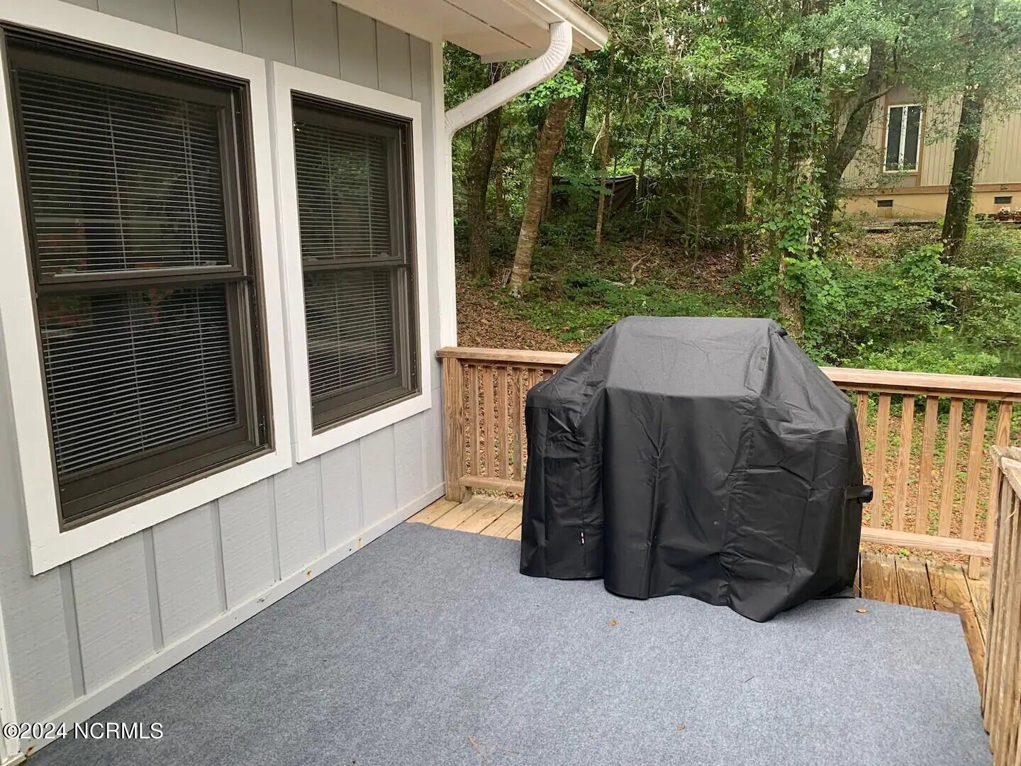 255 Oakleaf Drive