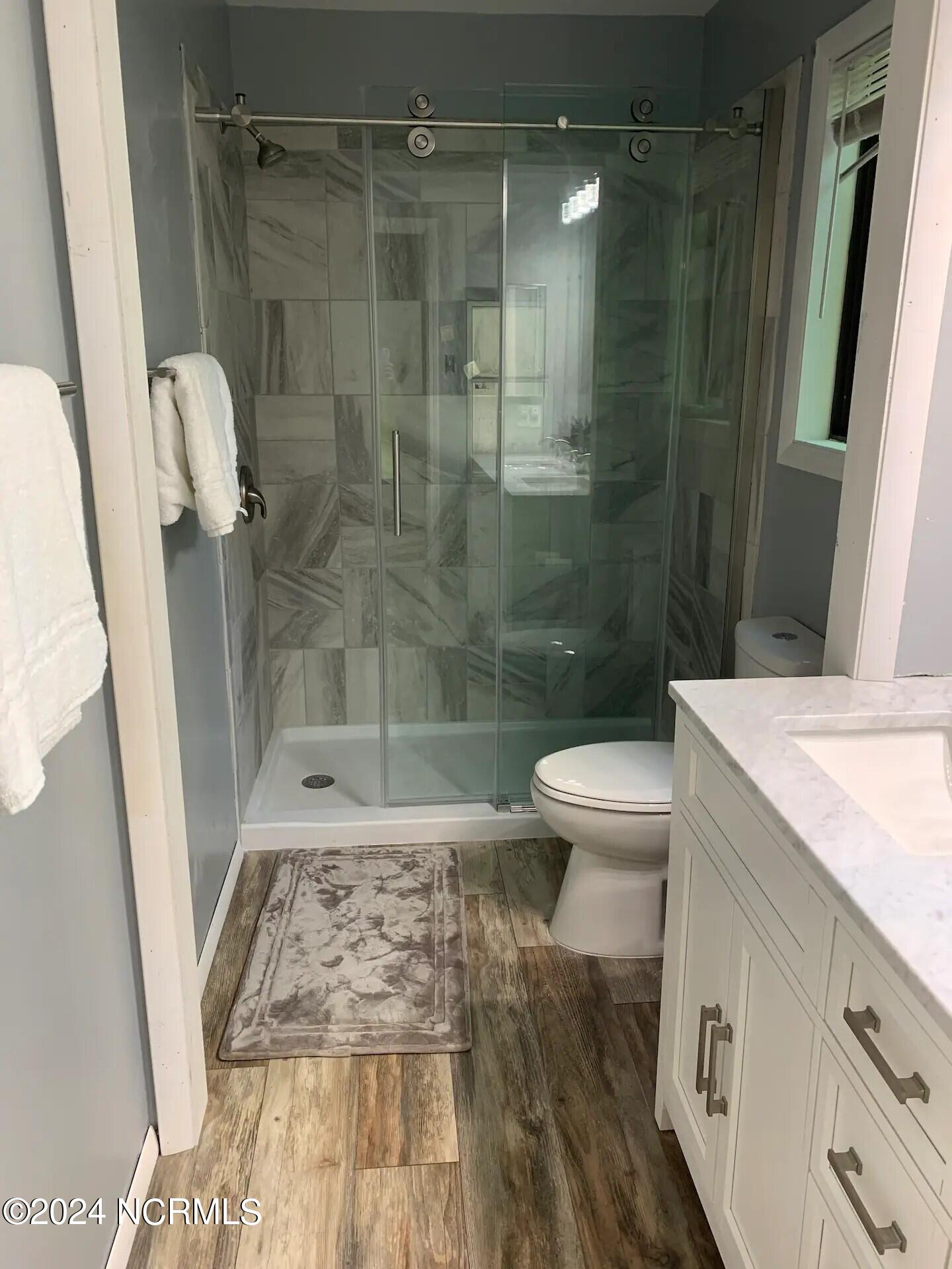255 Oakleaf Drive