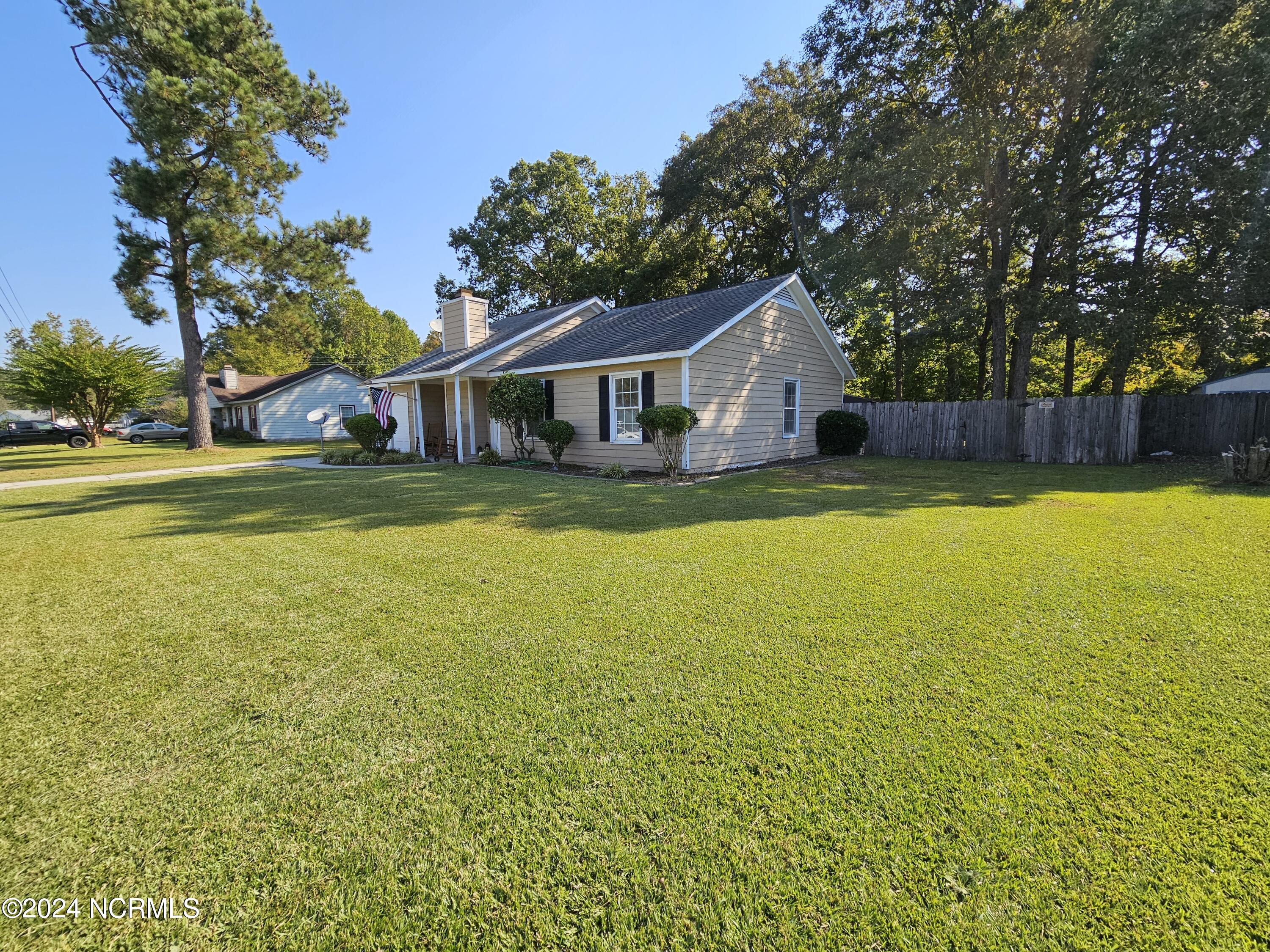 410 Hunting Green Drive