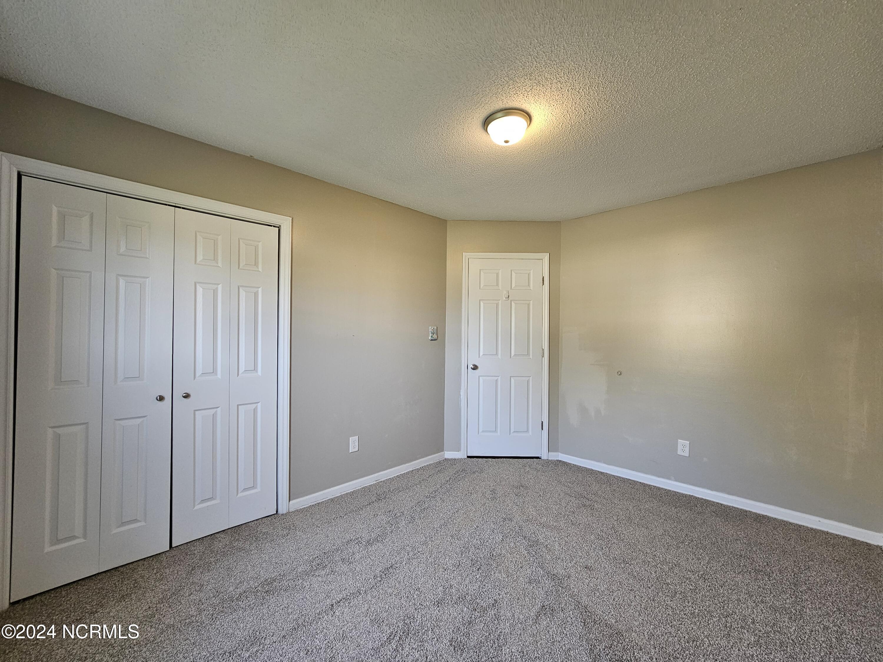 410 Hunting Green Drive