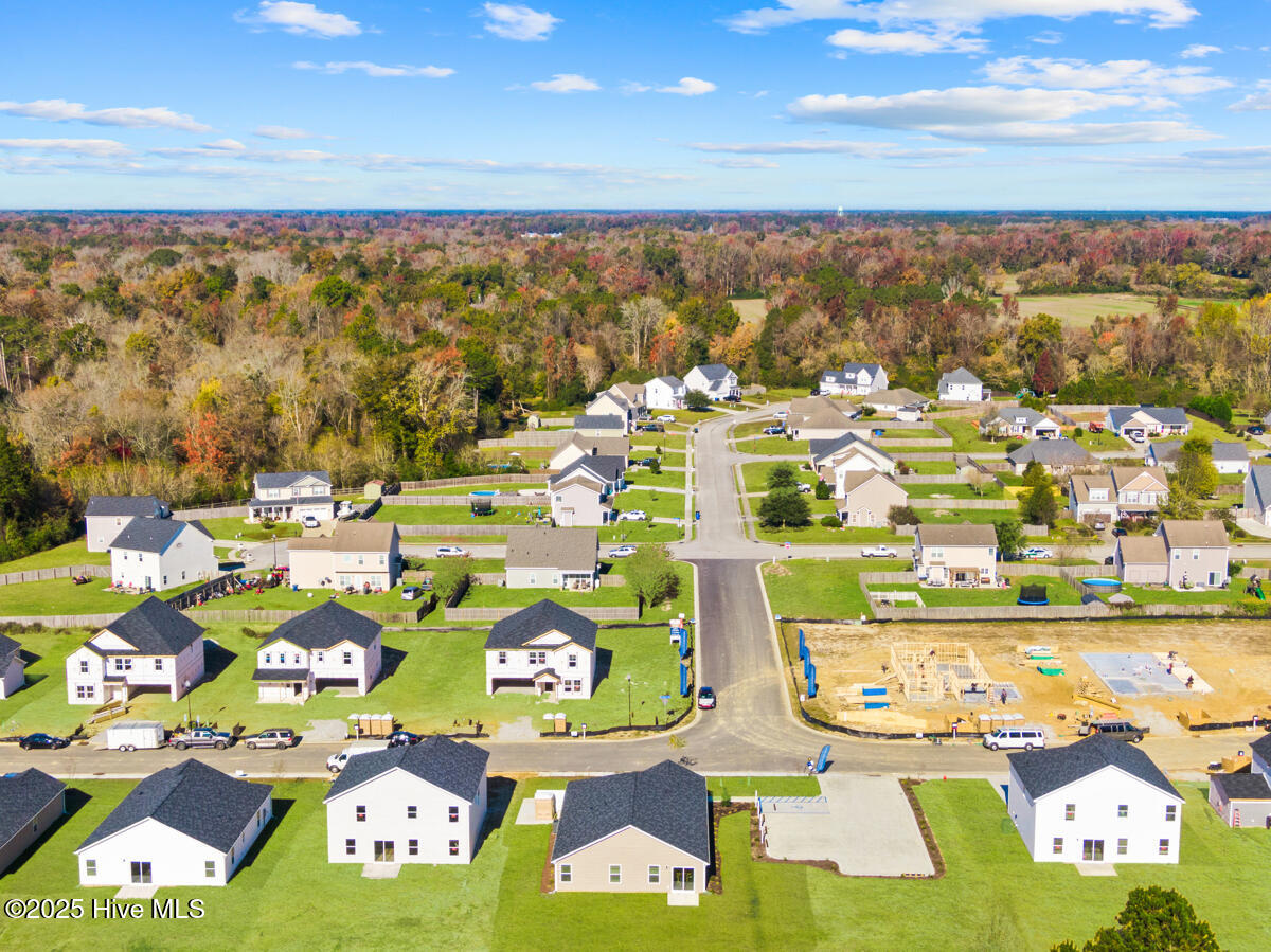 512 Bellefonte Court