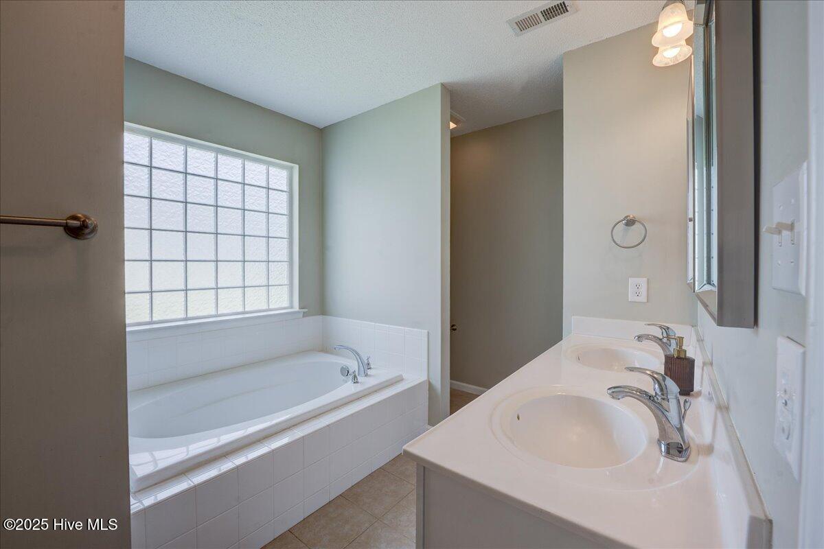 110 Kenmore Court