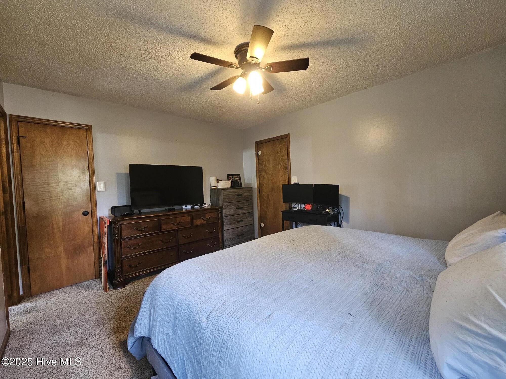 501 Greenleaf Court